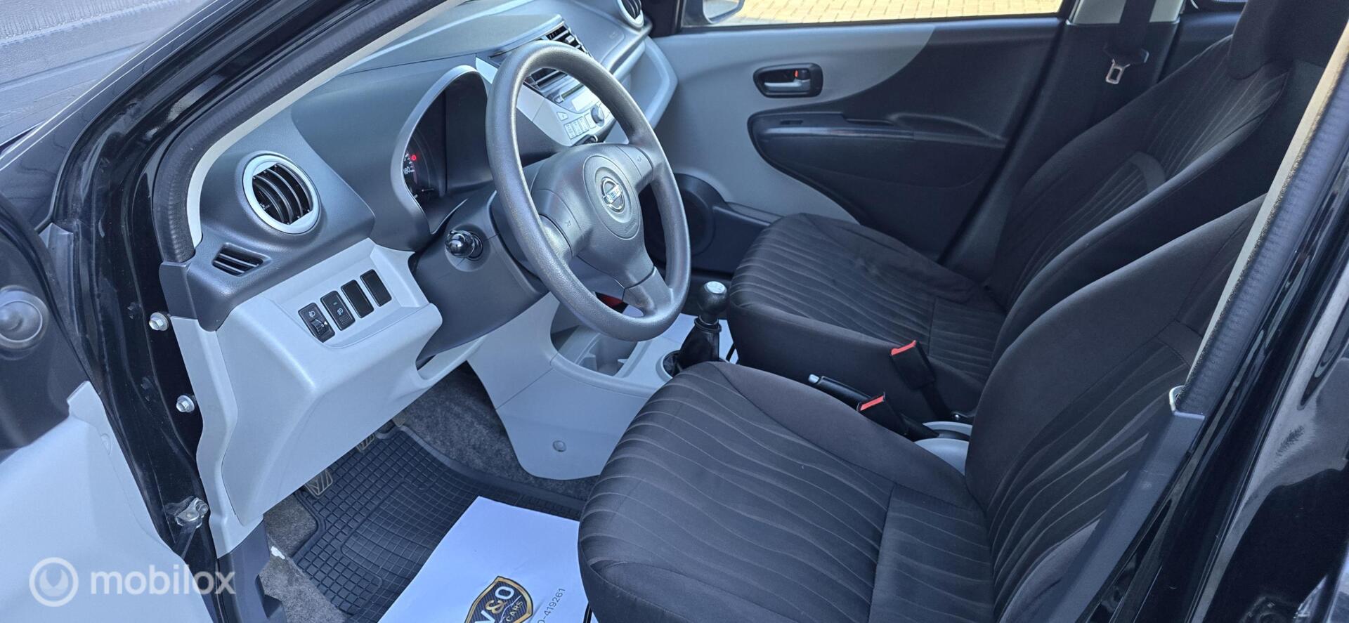 Foto van Nissan Pixo