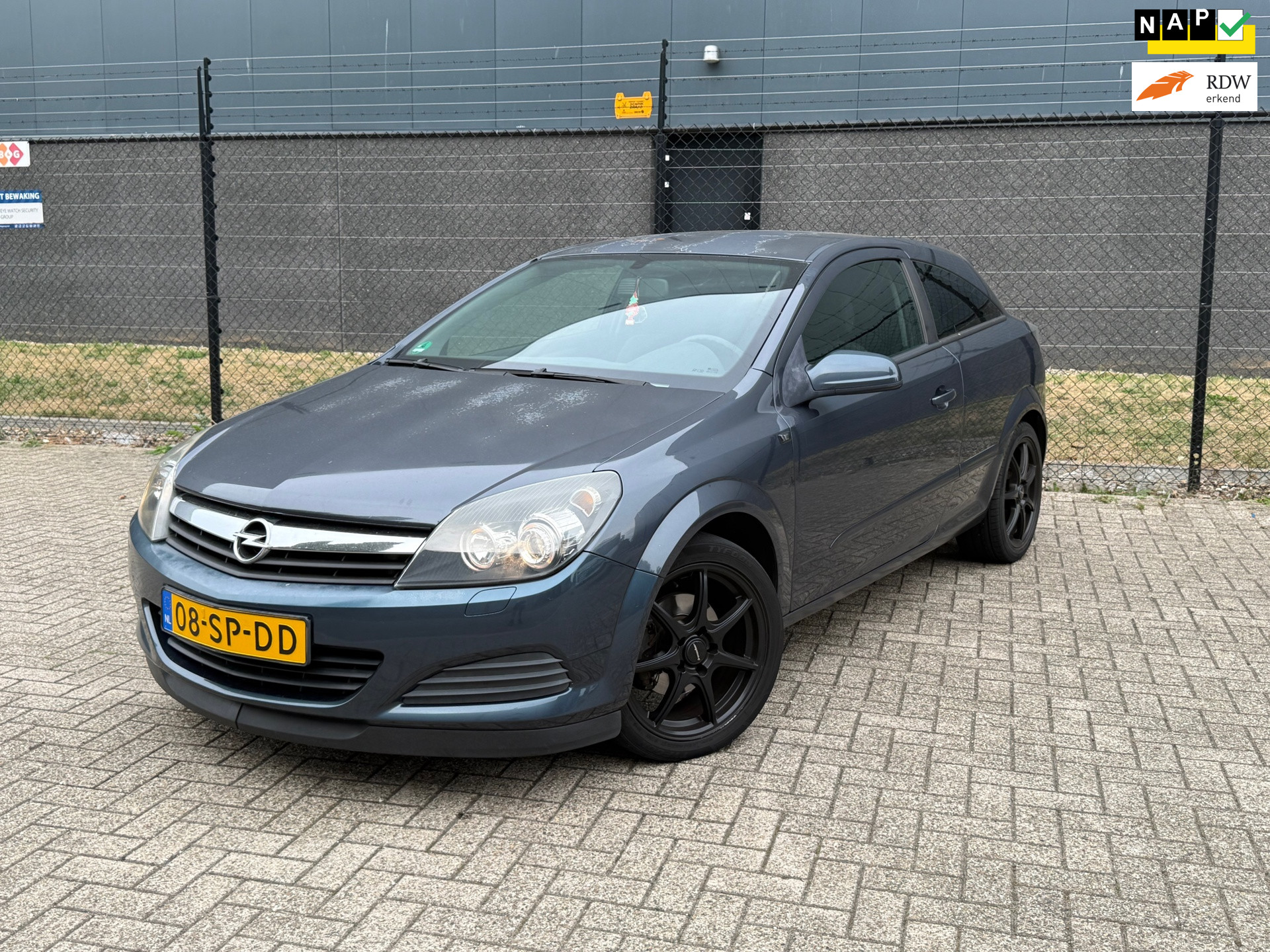 Opel Astra GTC 1.6 Edition |Airco| |CruiseControl| 2006 - voorkant