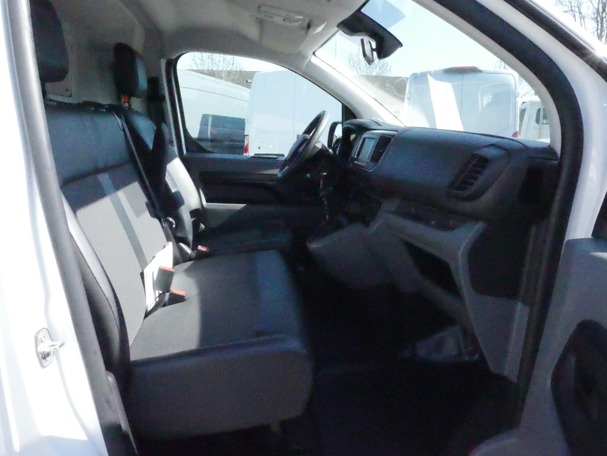 Foto van Opel Vivaro