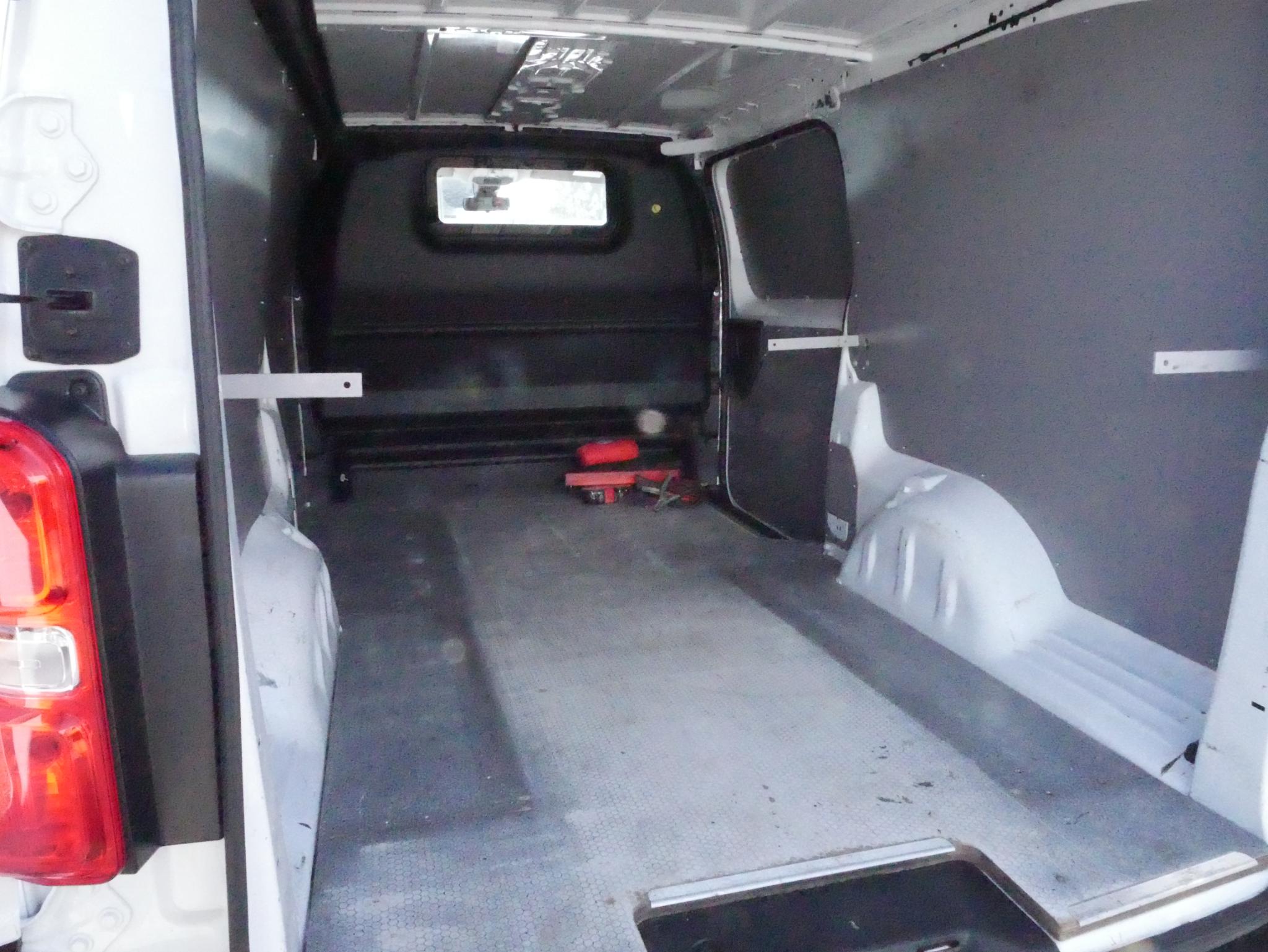 Foto van Opel Vivaro