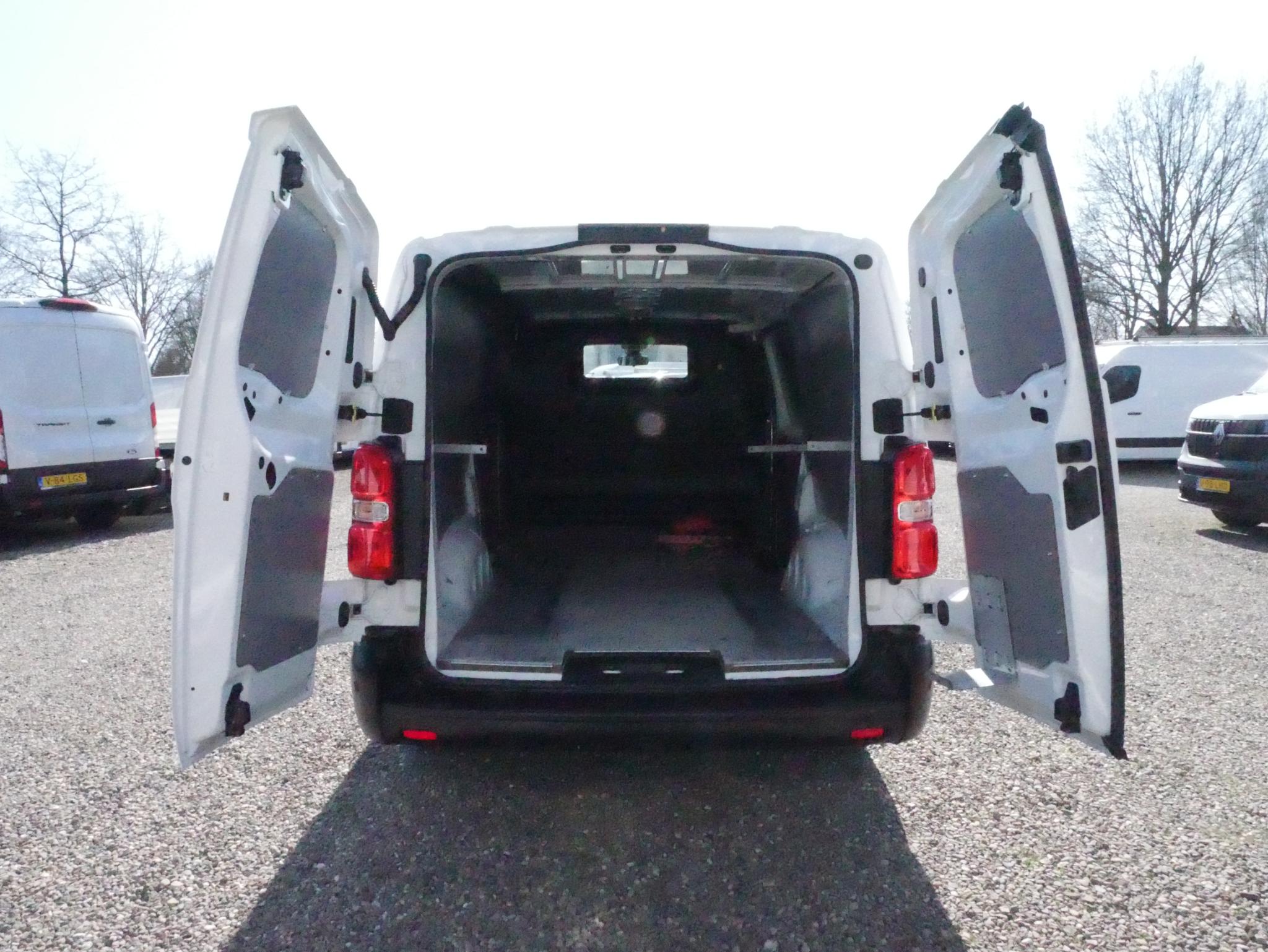 Foto van Opel Vivaro