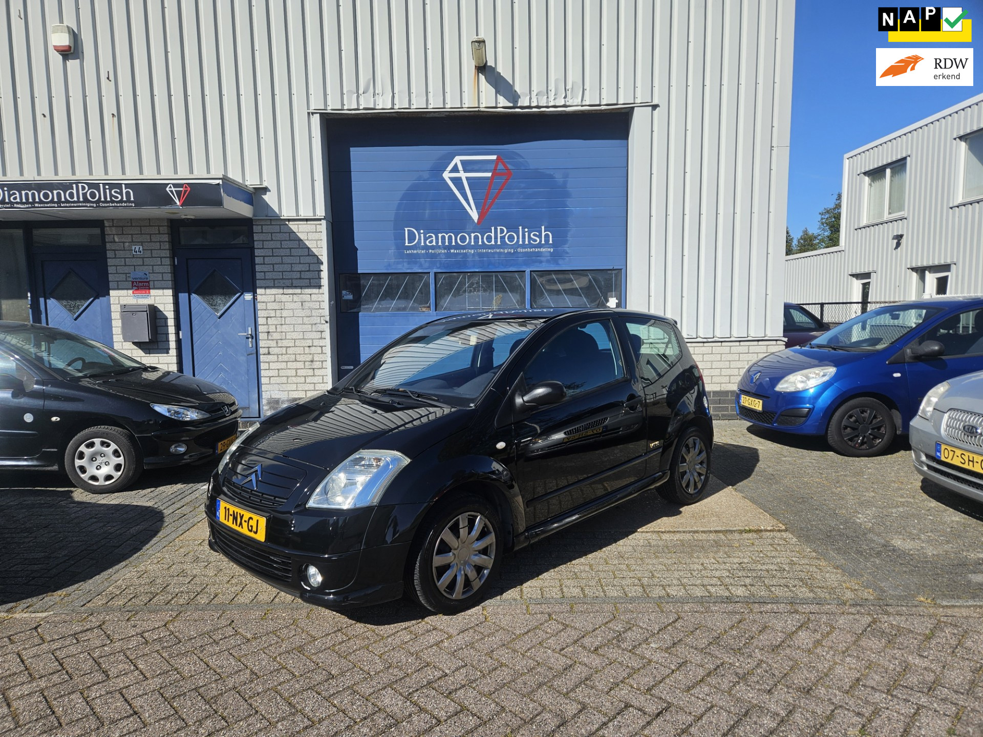 Citroen C2 1.4i VTR  l  APK tot 04-2027  l  zuinig en betrouwbare auto 2004 - voorkant