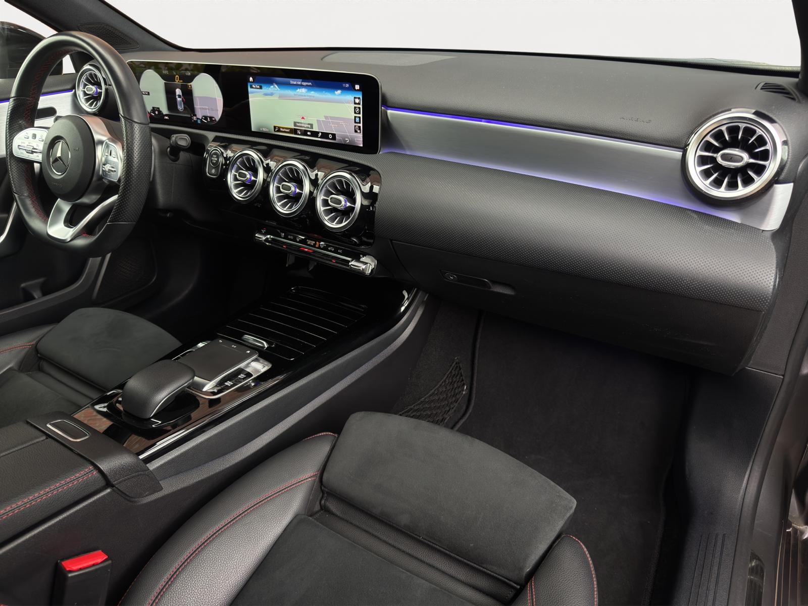 Foto van Mercedes-Benz A 220
