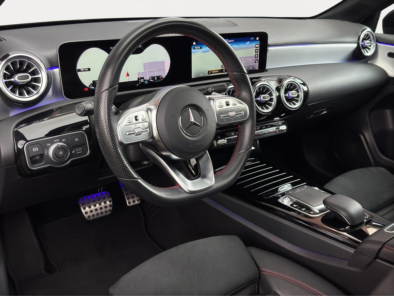 Foto van Mercedes-Benz A 220