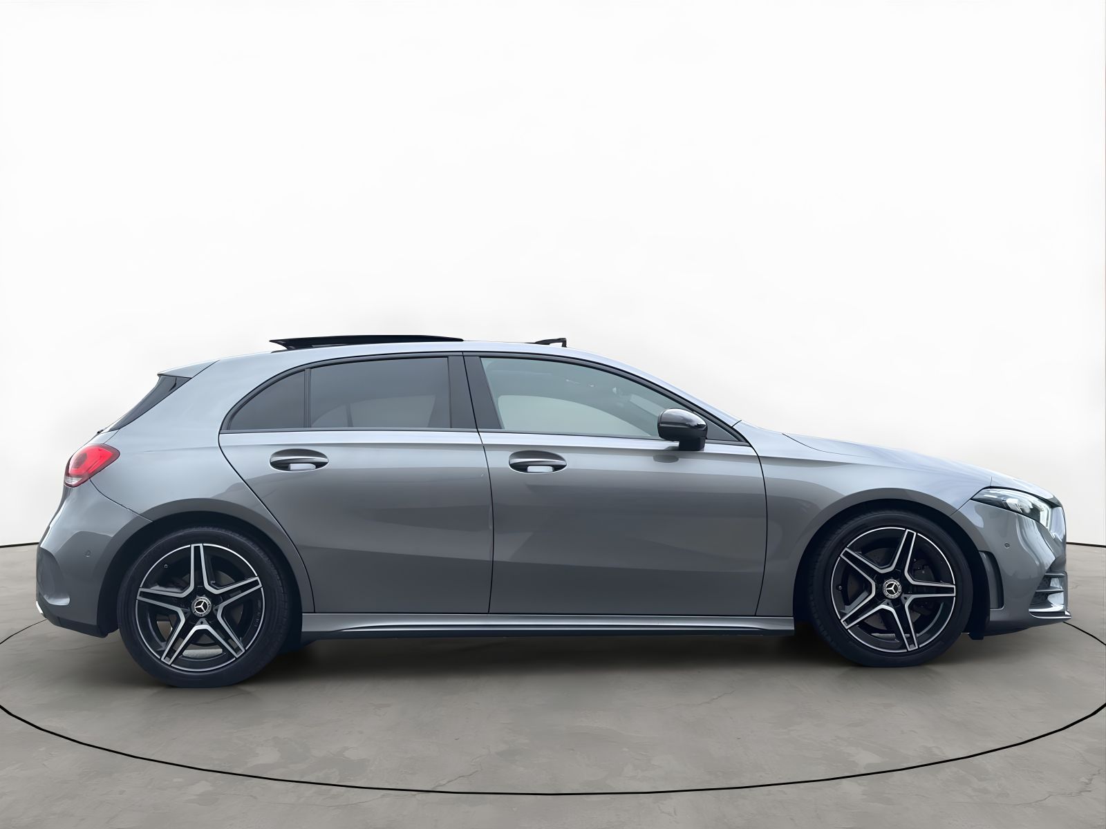 Foto van Mercedes-Benz A 220