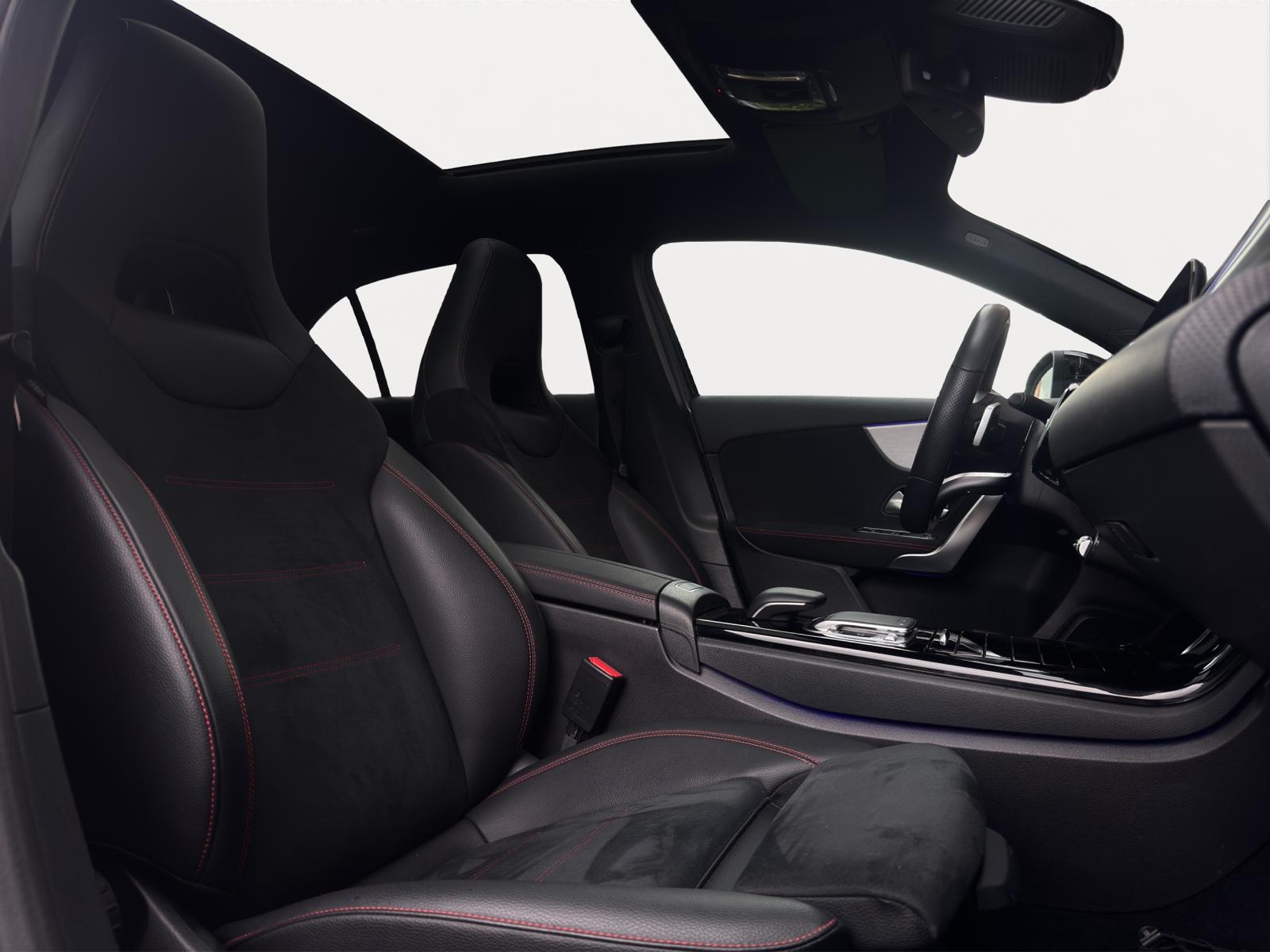 Foto van Mercedes-Benz A 220