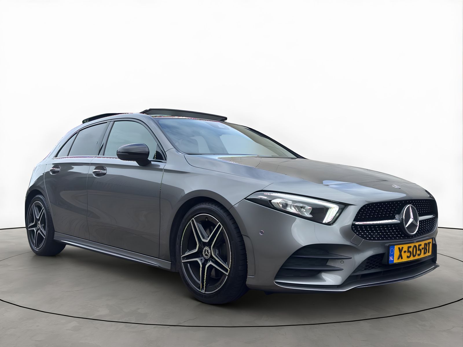 Foto van Mercedes-Benz A 220