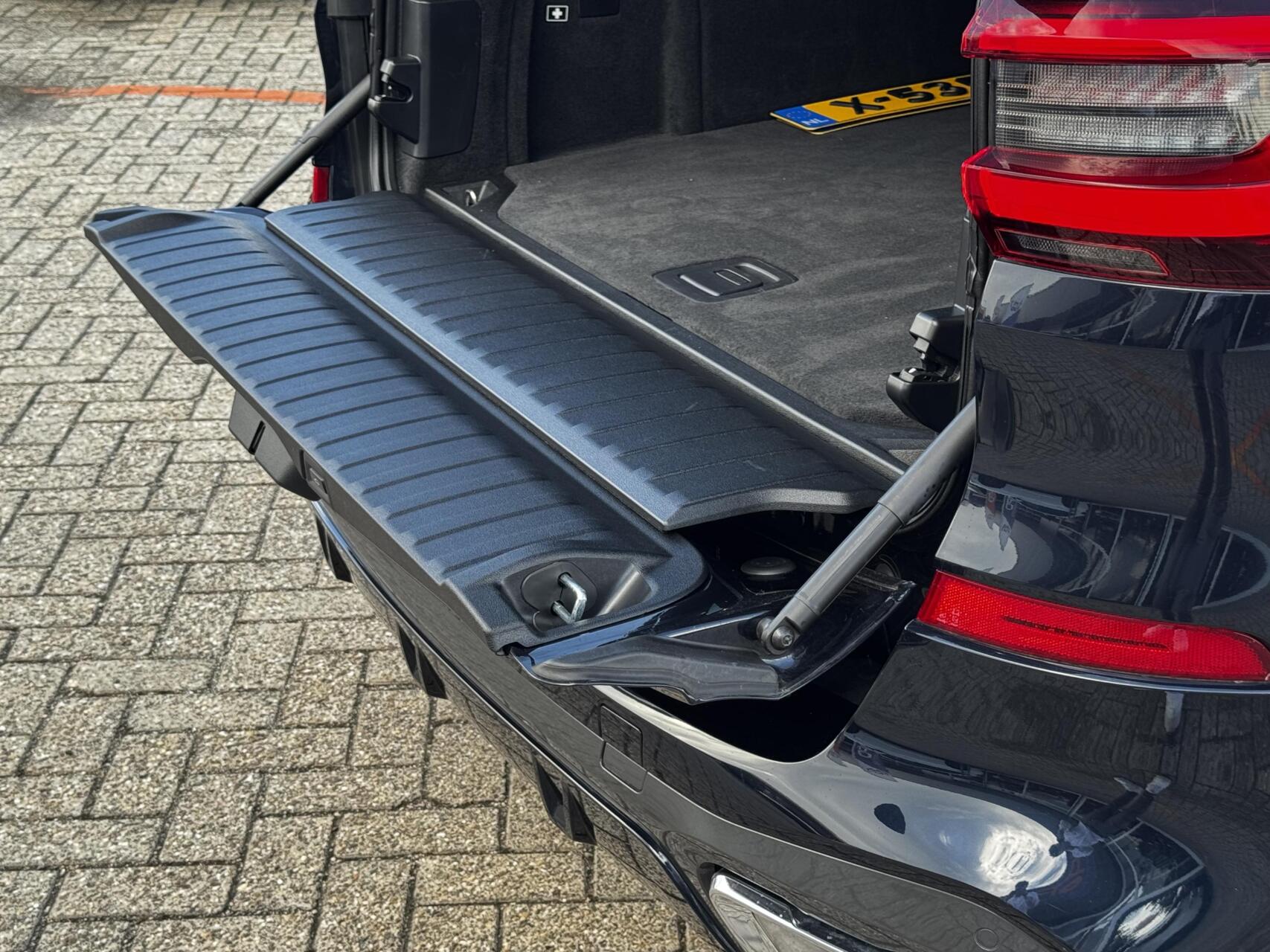 Foto van BMW X5 Xdrive30d