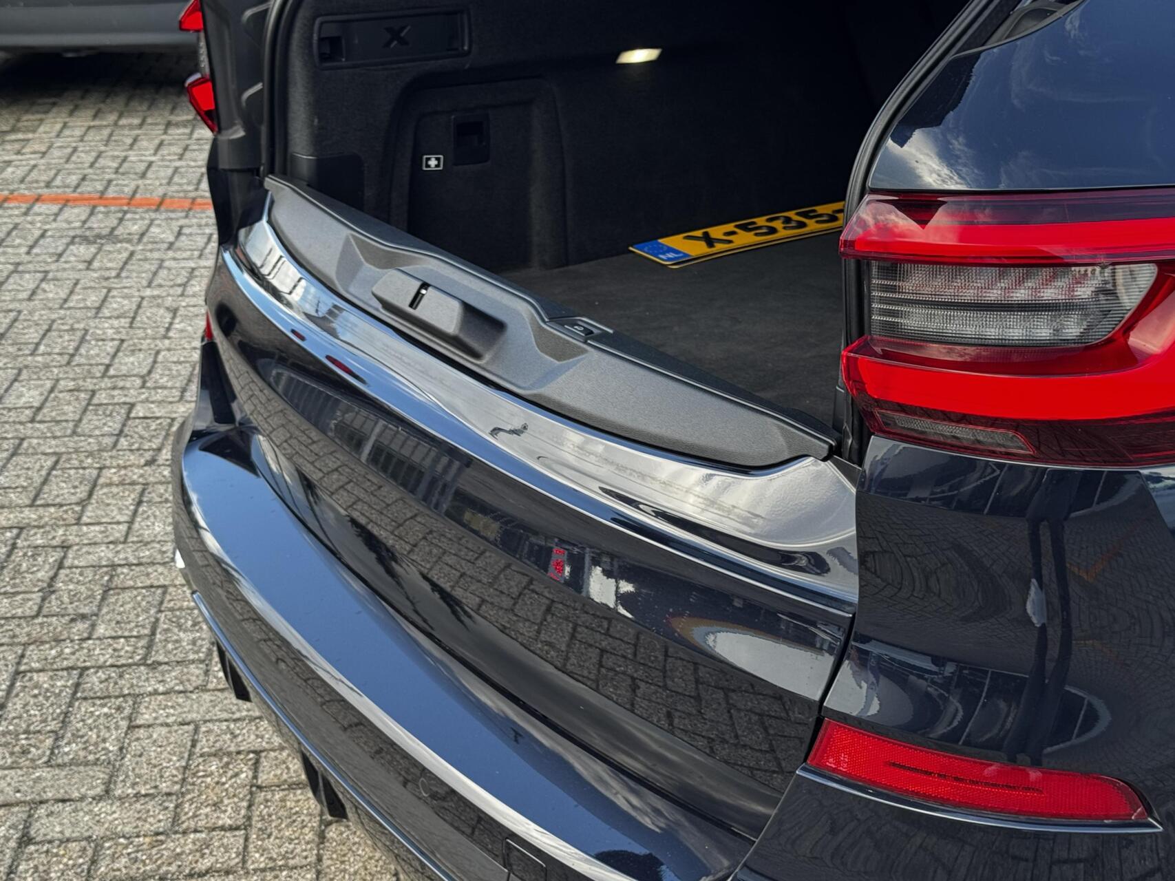 Foto van BMW X5 Xdrive30d