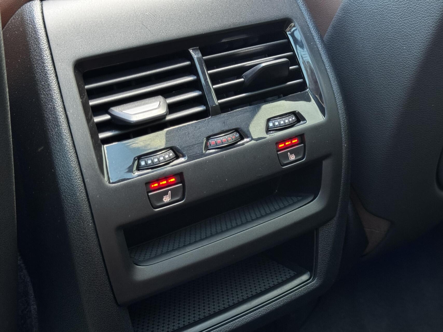 Foto van BMW X5 Xdrive30d
