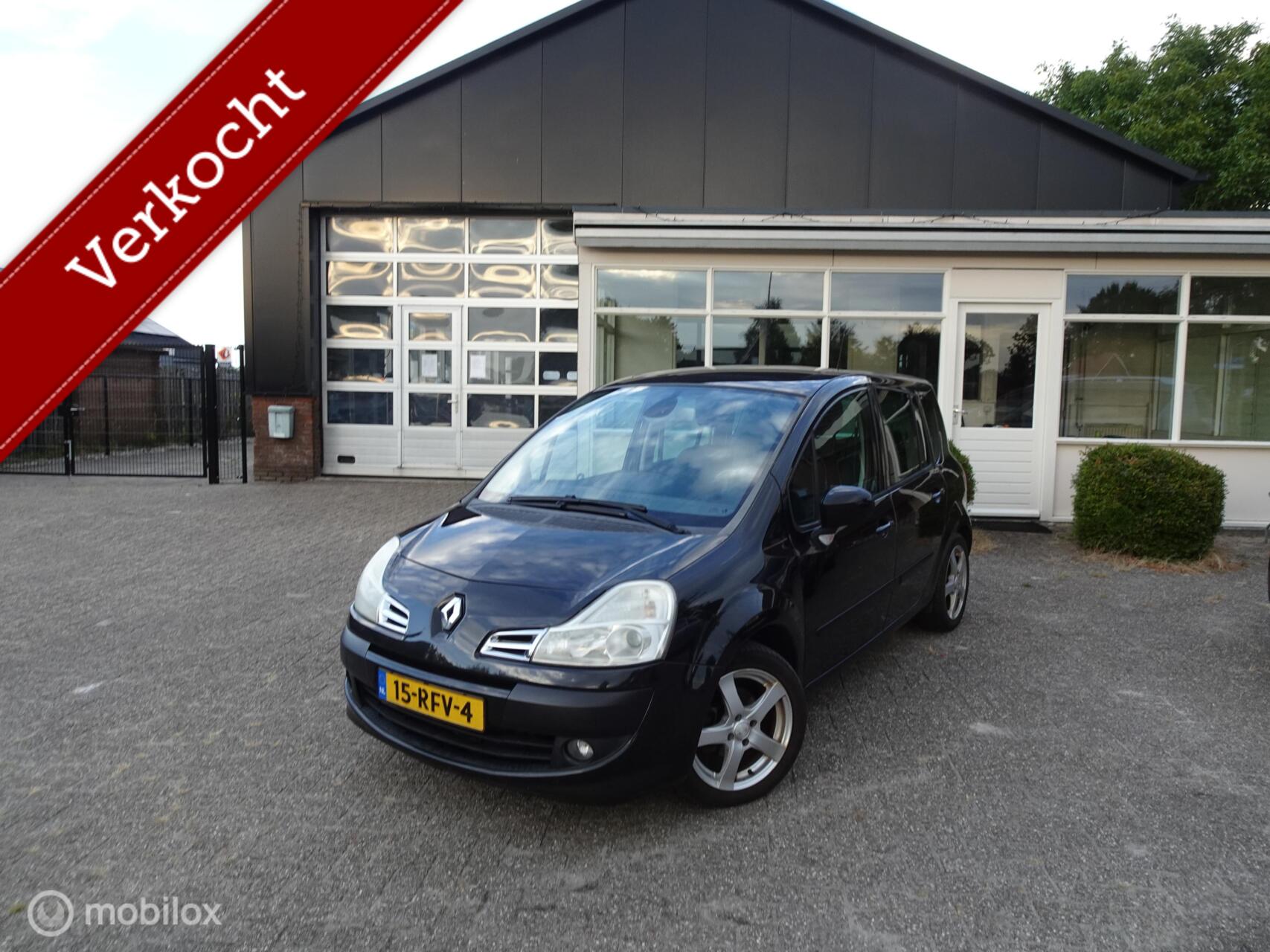 Renault Modus 1.6-16V Night & Day 2011 - voorkant