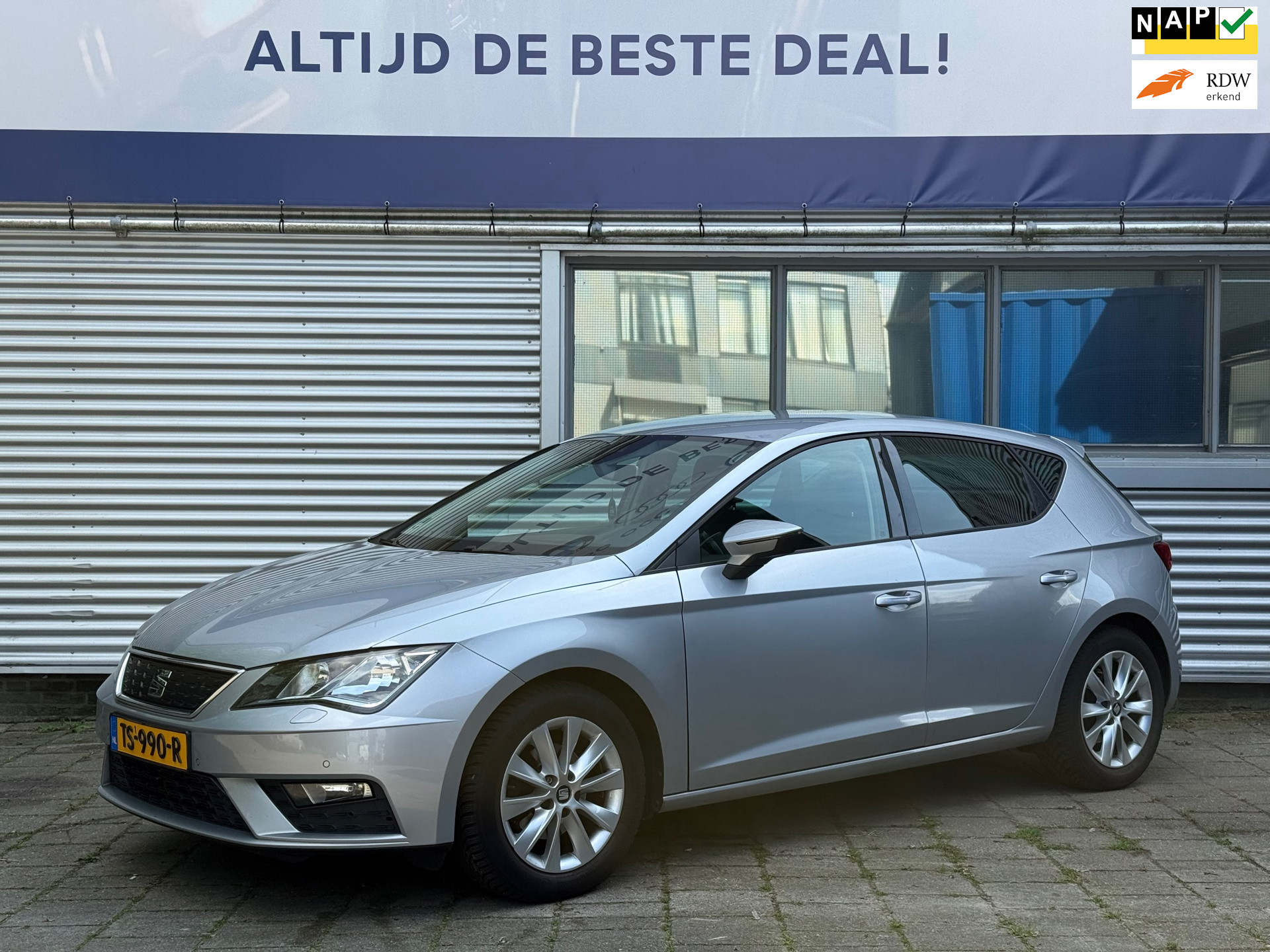 Seat Leon 1.0 EcoTSI Style Business Intense l Automaat l Climate l Cruise Control l VDOH l 2018 - voorkant