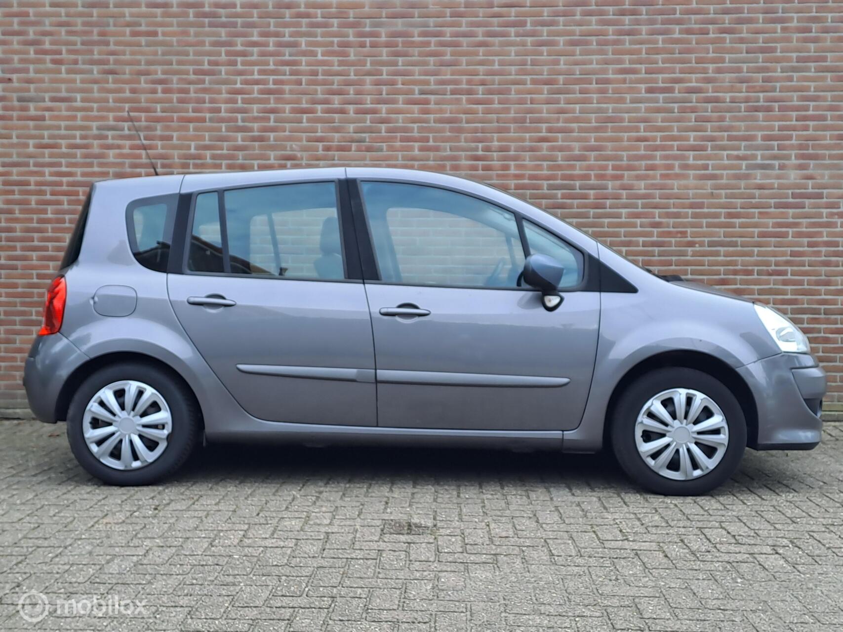 Foto van Renault Modus