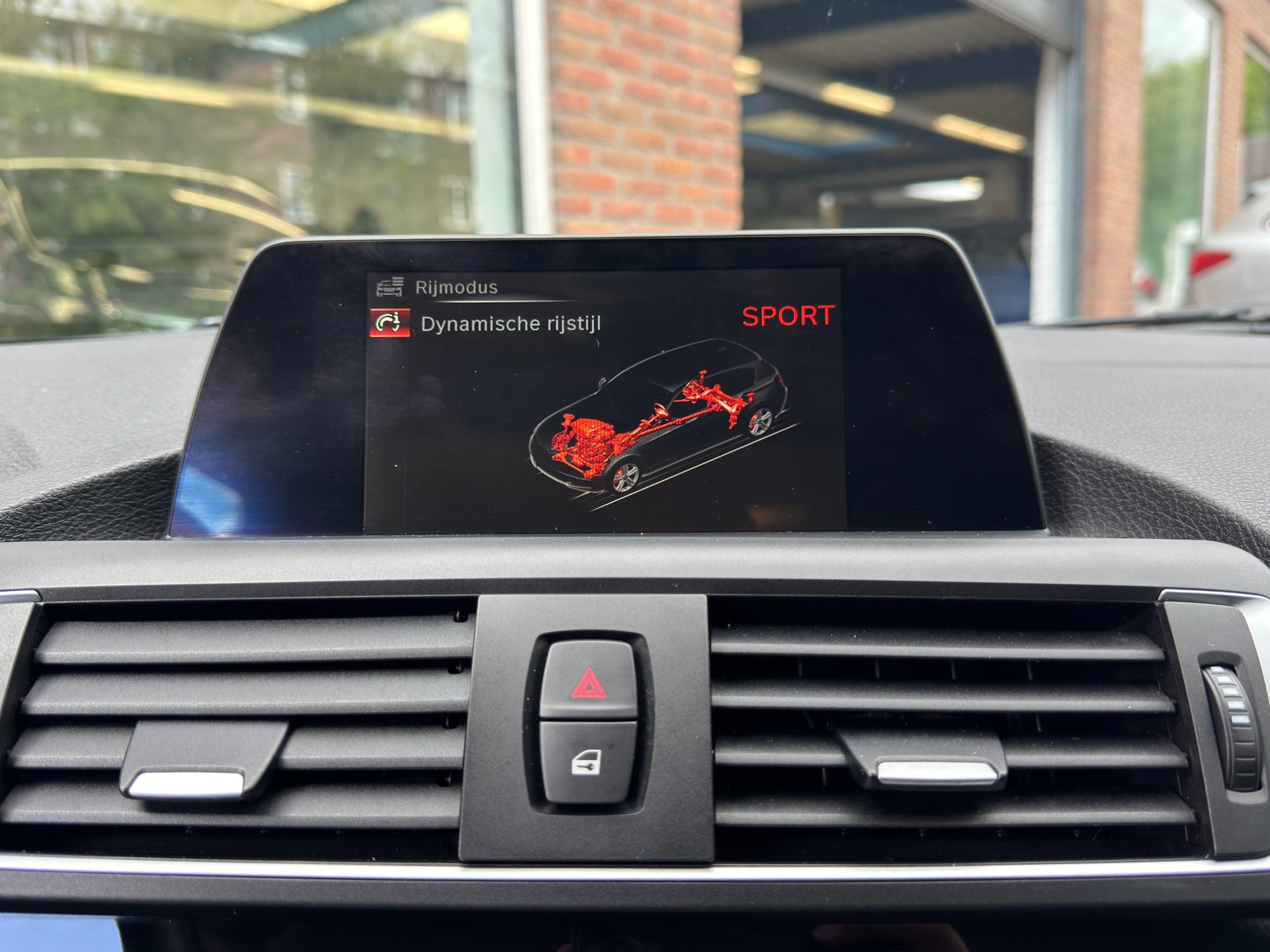 Foto van BMW 118i