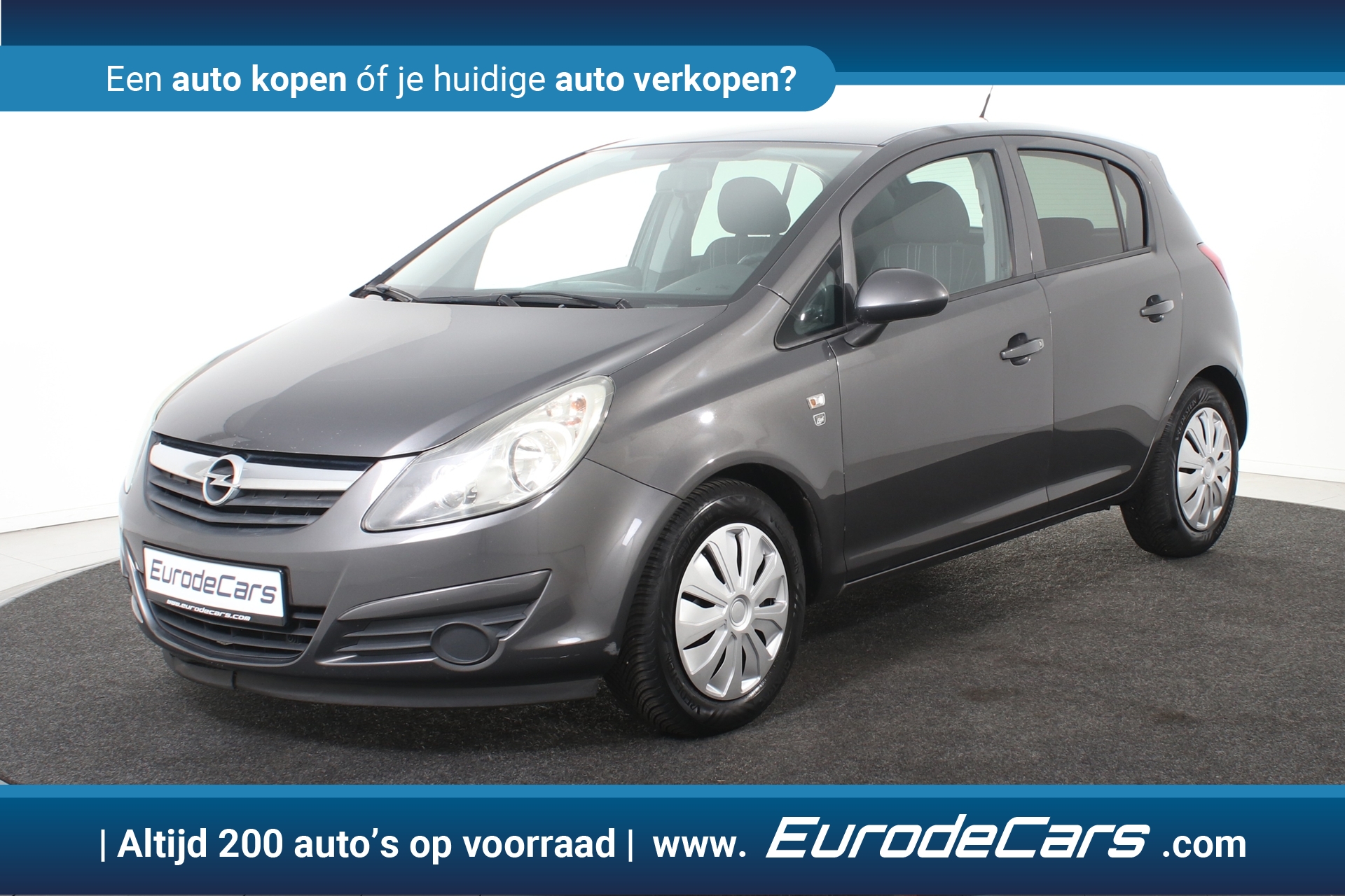 Opel Corsa 1.2-16V '111' Edition 2010 - voorkant