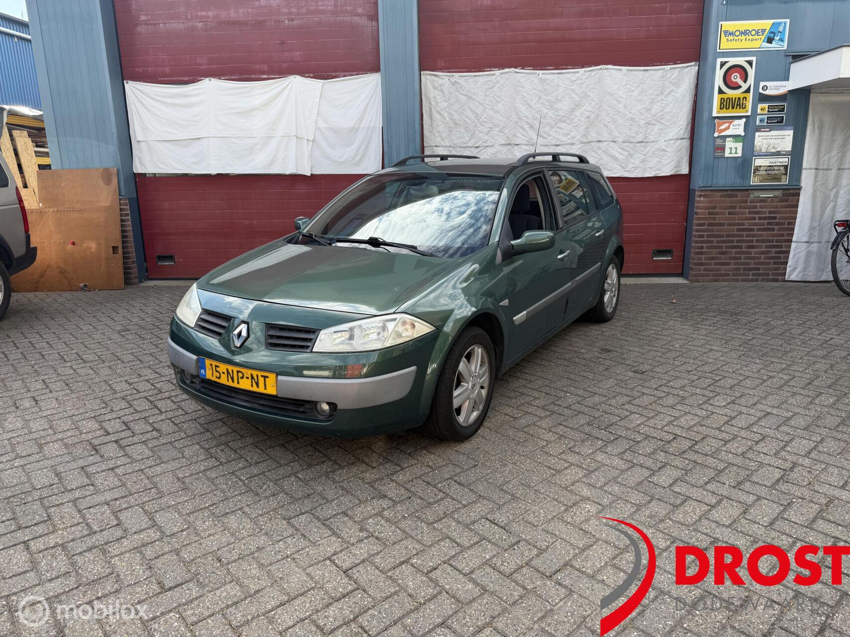 Renault Megane 1.6-16V Privilège Comfort APK! Airco! 2004 - voorkant