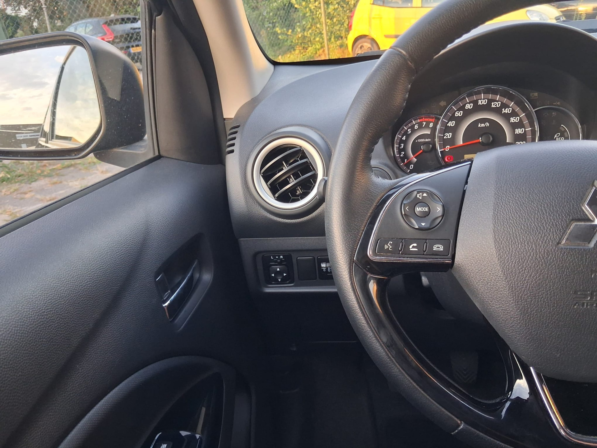 Foto van Mitsubishi Mitsubishi Space Star