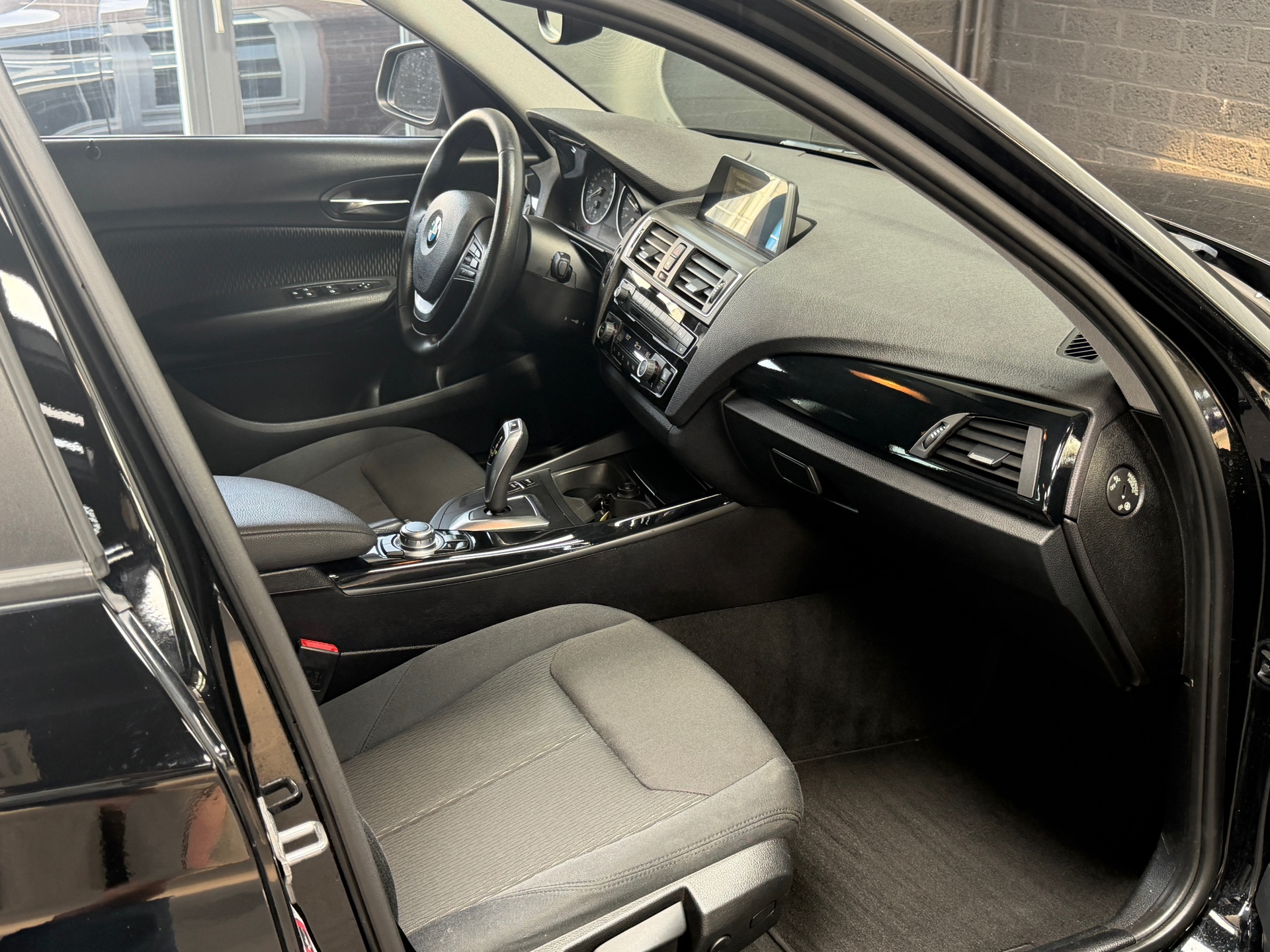 Foto van BMW 118i