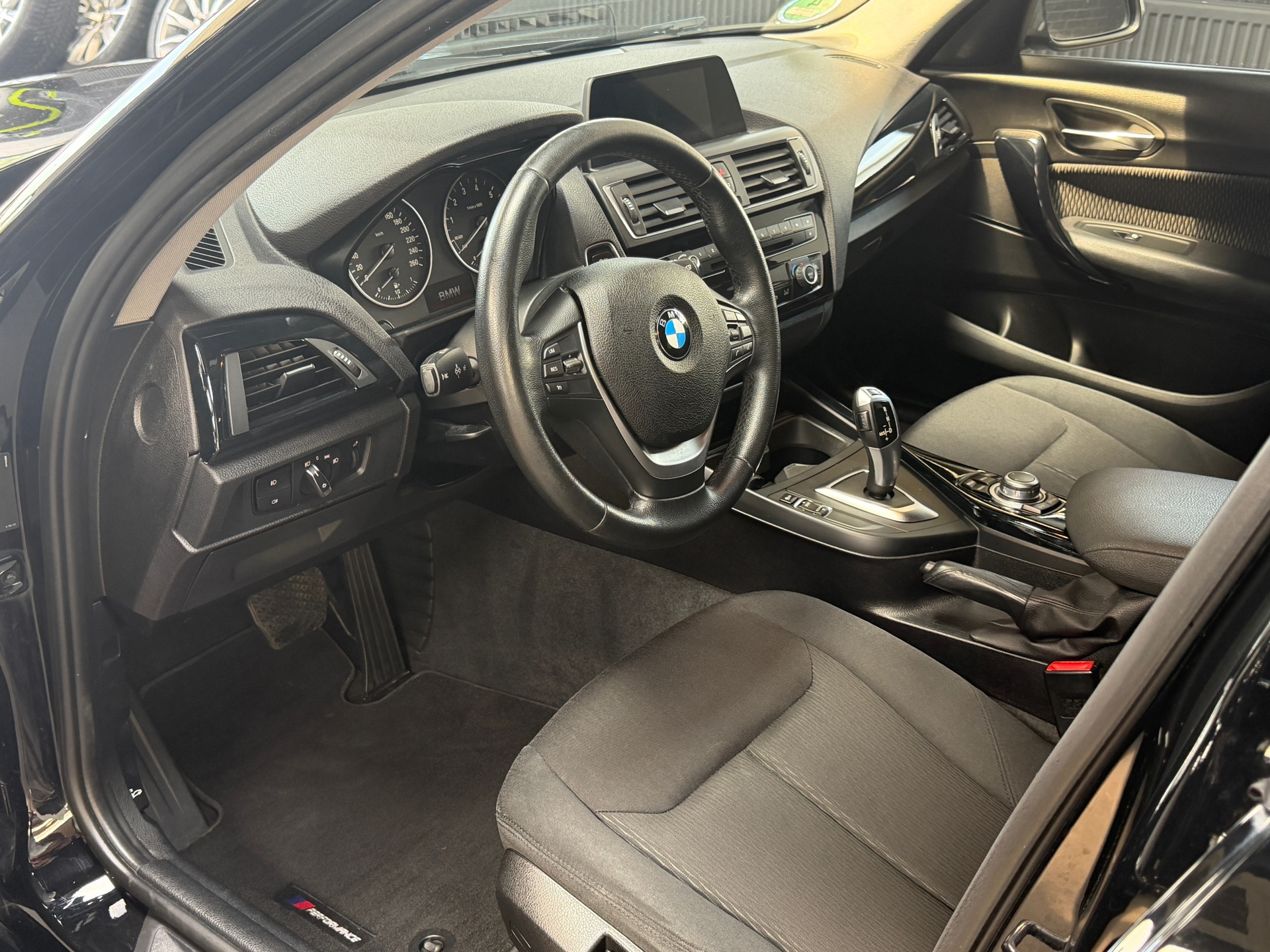 Foto van BMW 118i