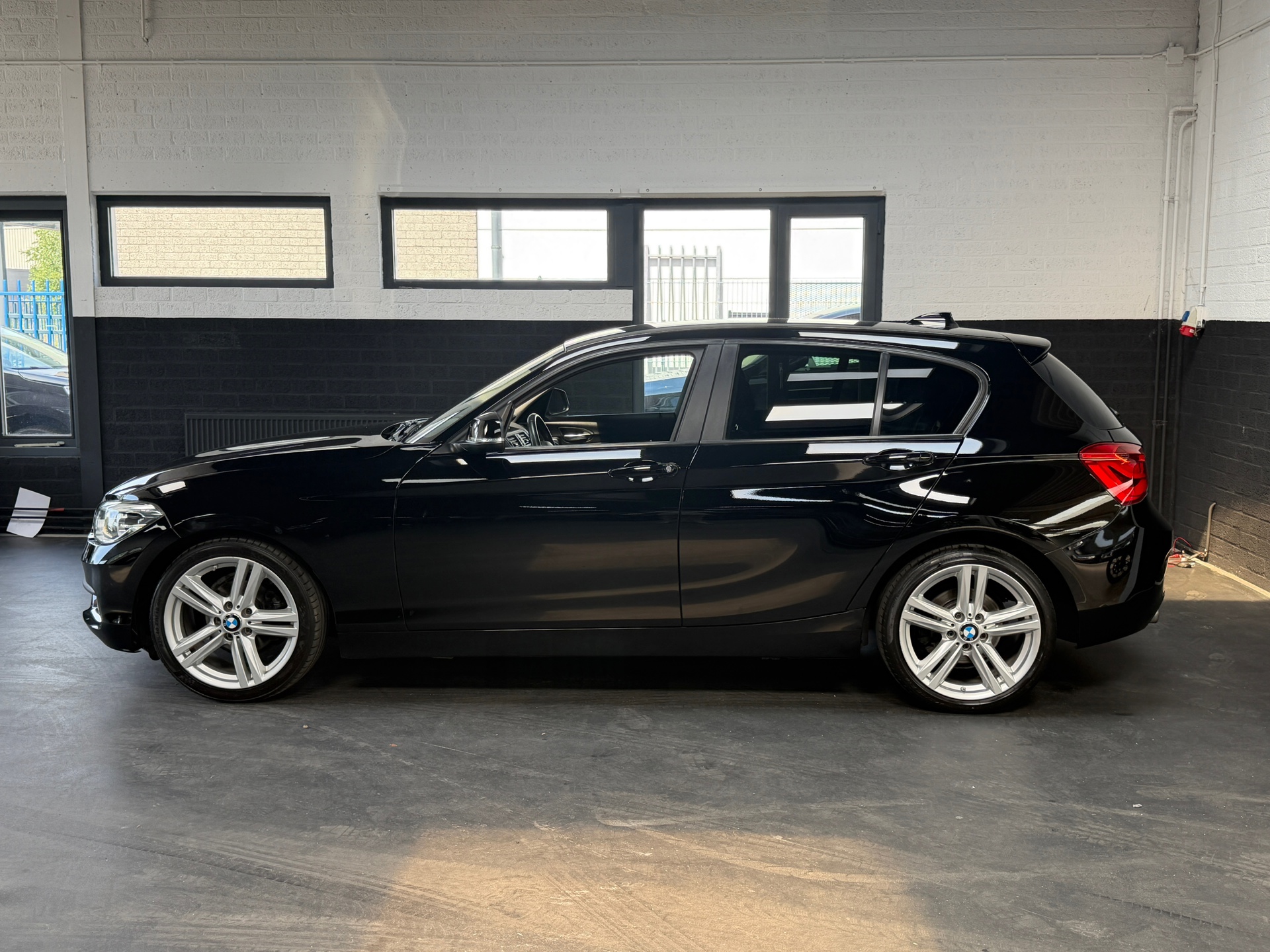 Foto van BMW 118i