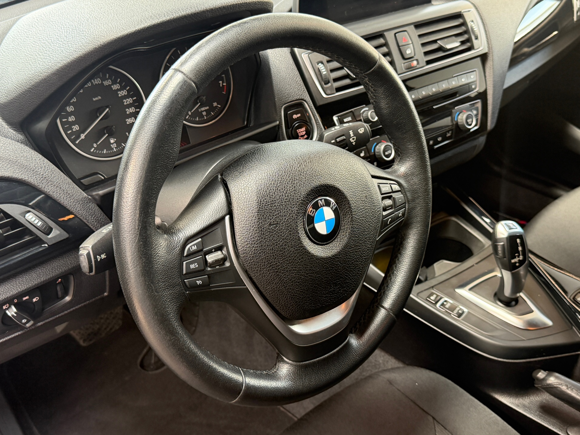 Foto van BMW 118i