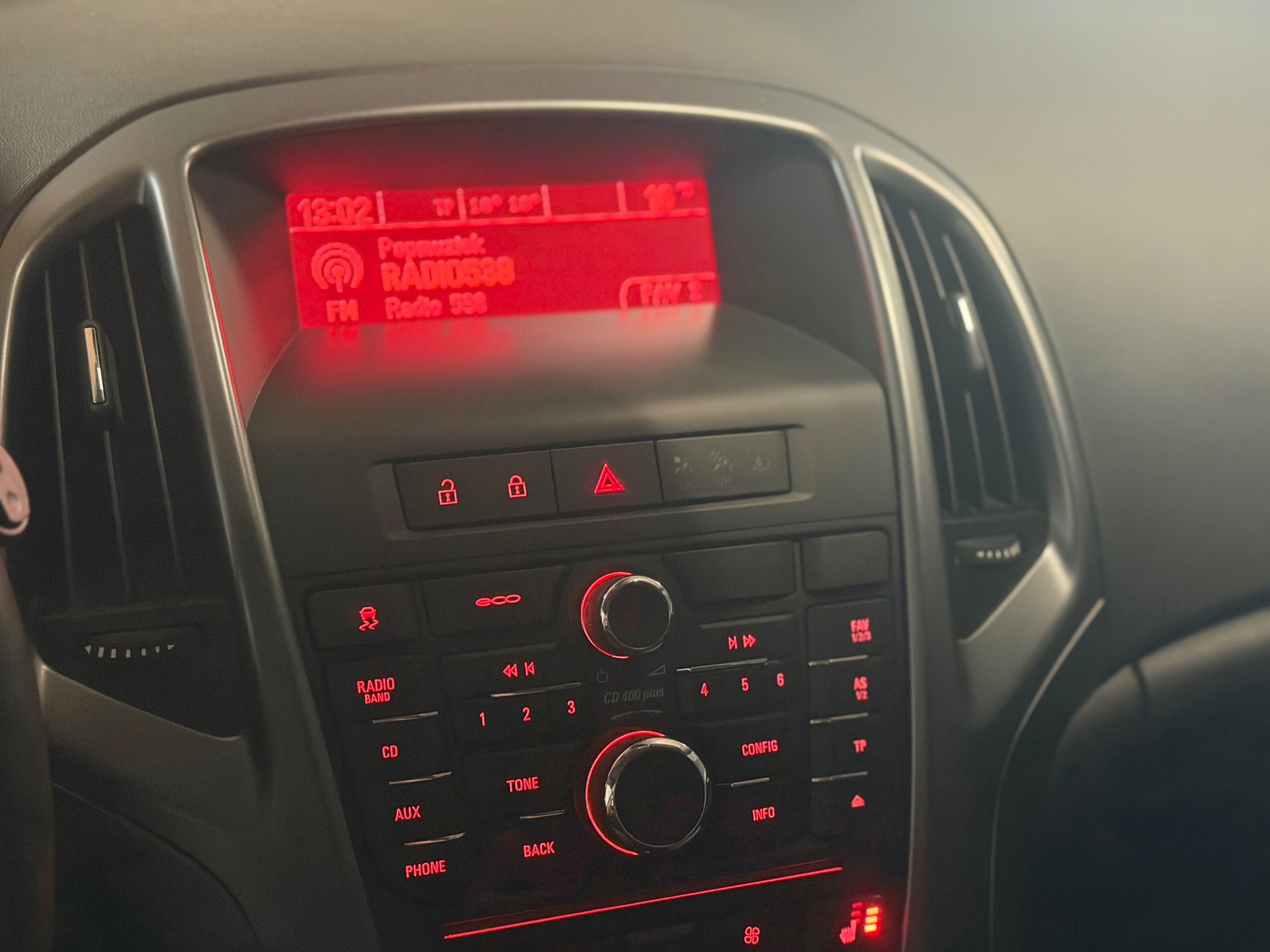 Foto van Opel Astra Sports Tourer