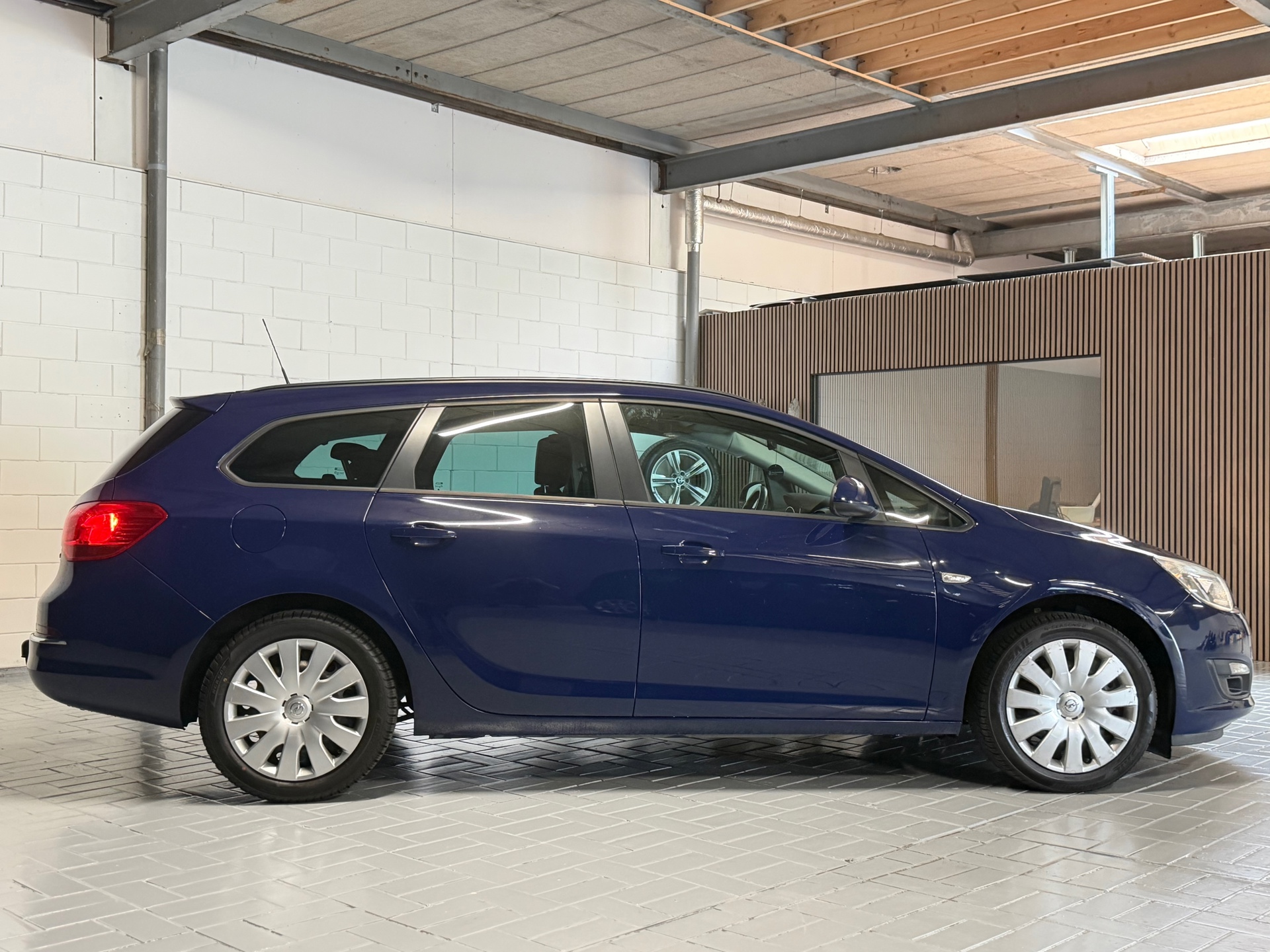 Foto van Opel Astra Sports Tourer