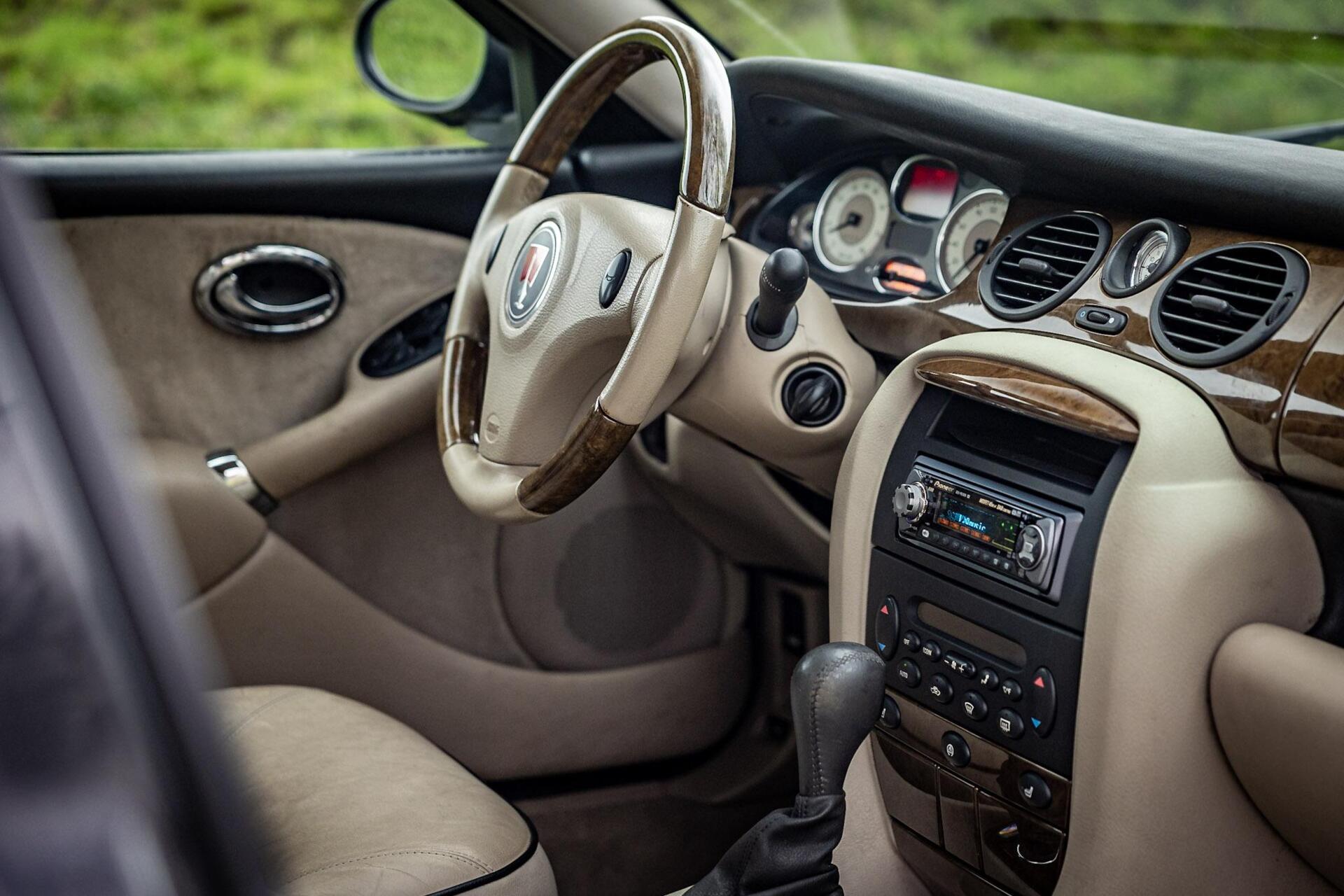 Foto van Rover 75