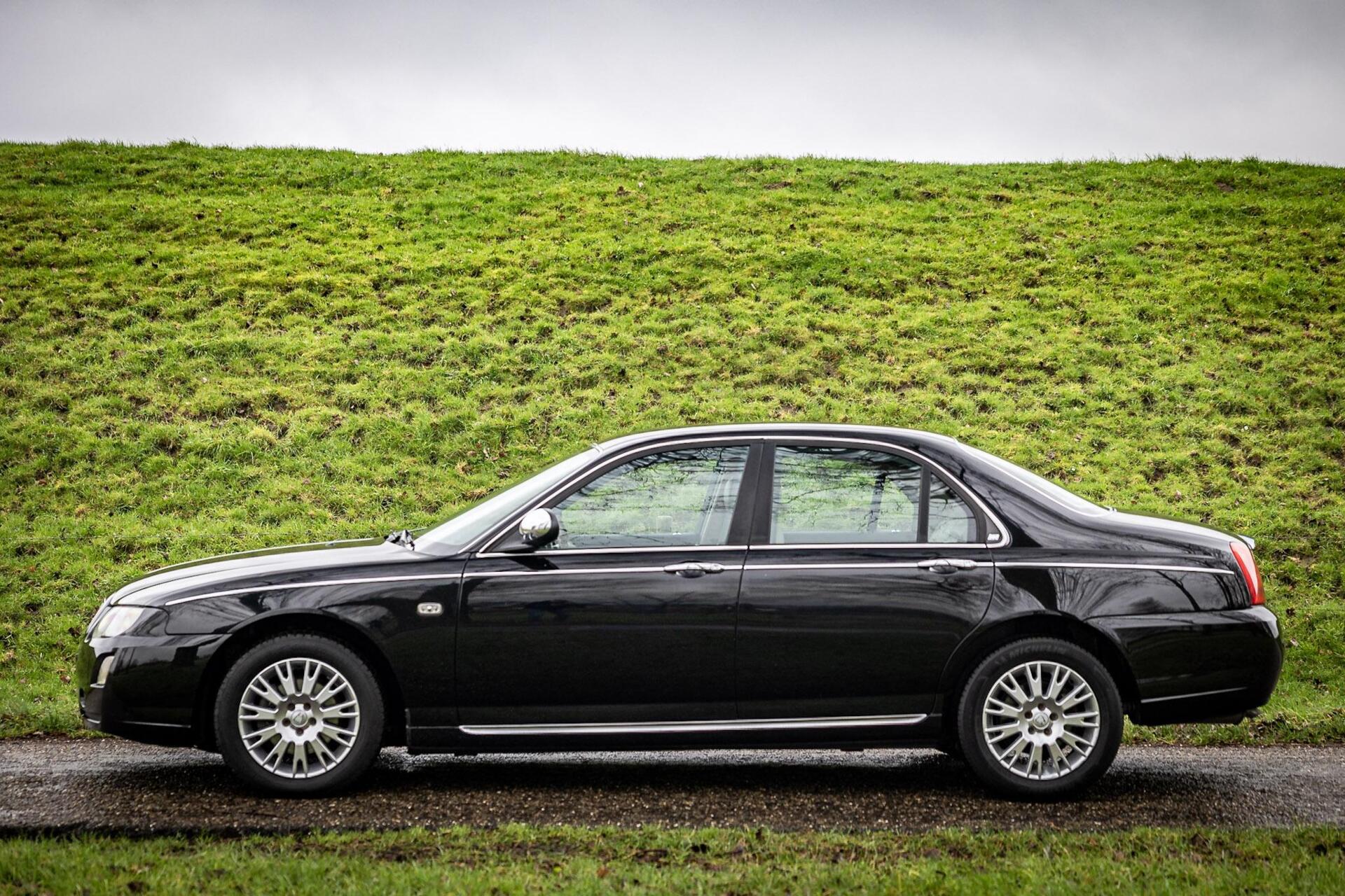 Foto van Rover 75
