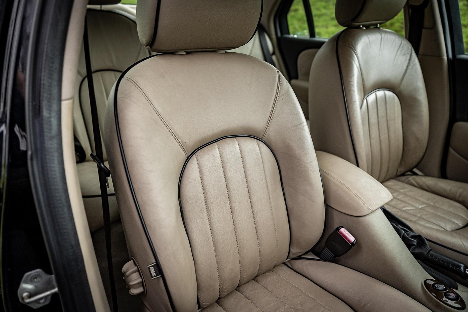 Foto van Rover 75