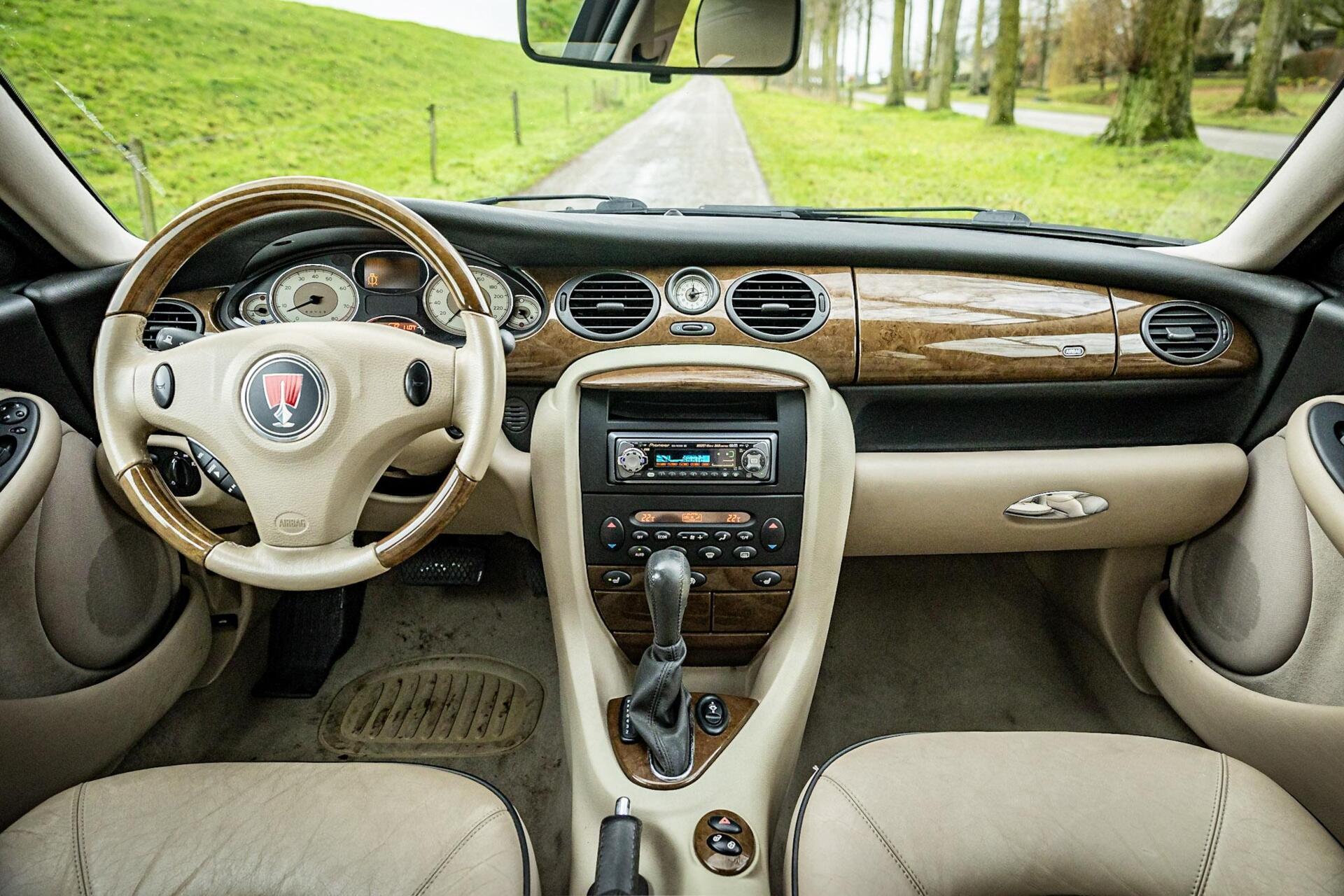 Foto van Rover 75