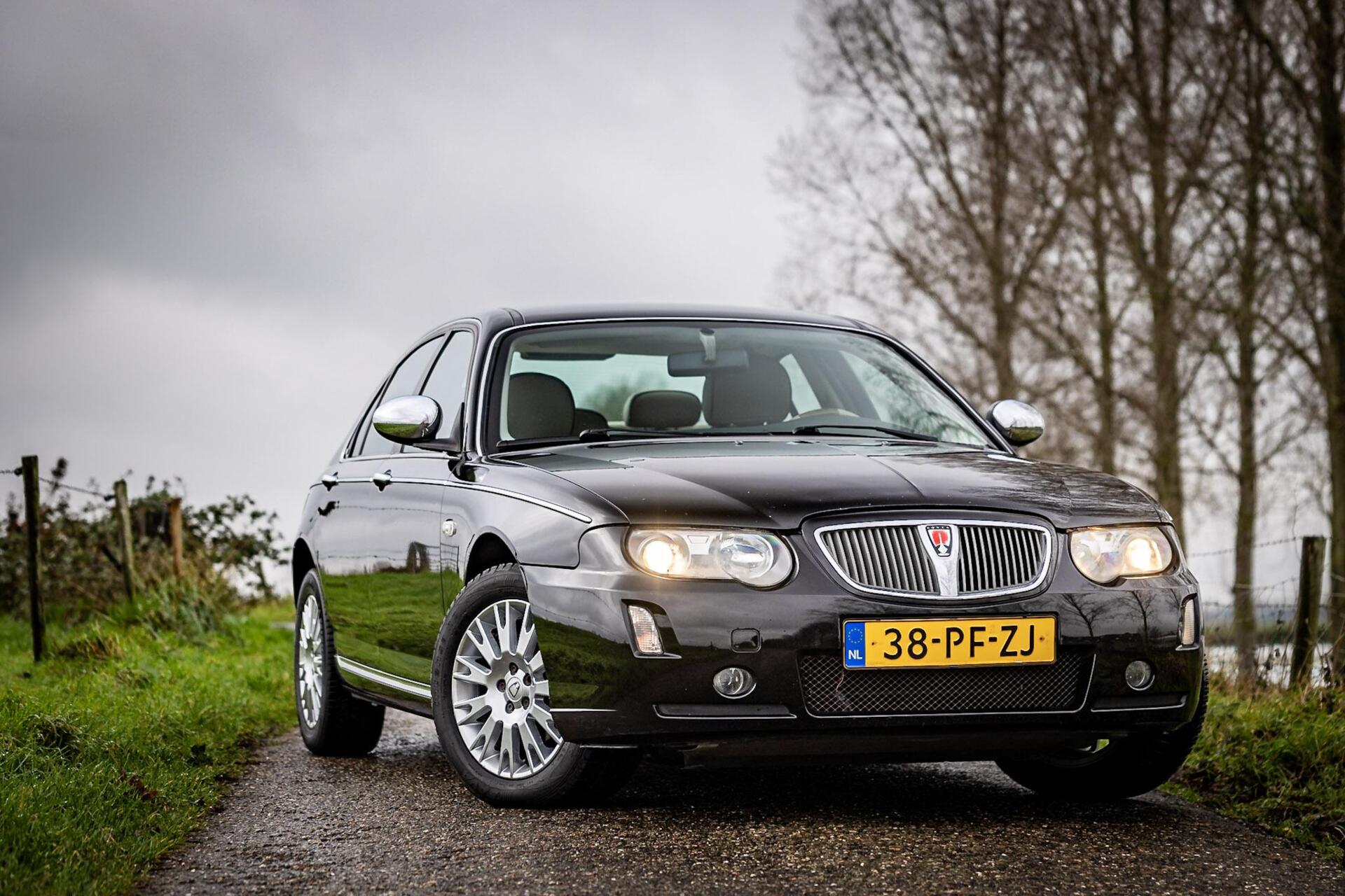 Foto van Rover 75
