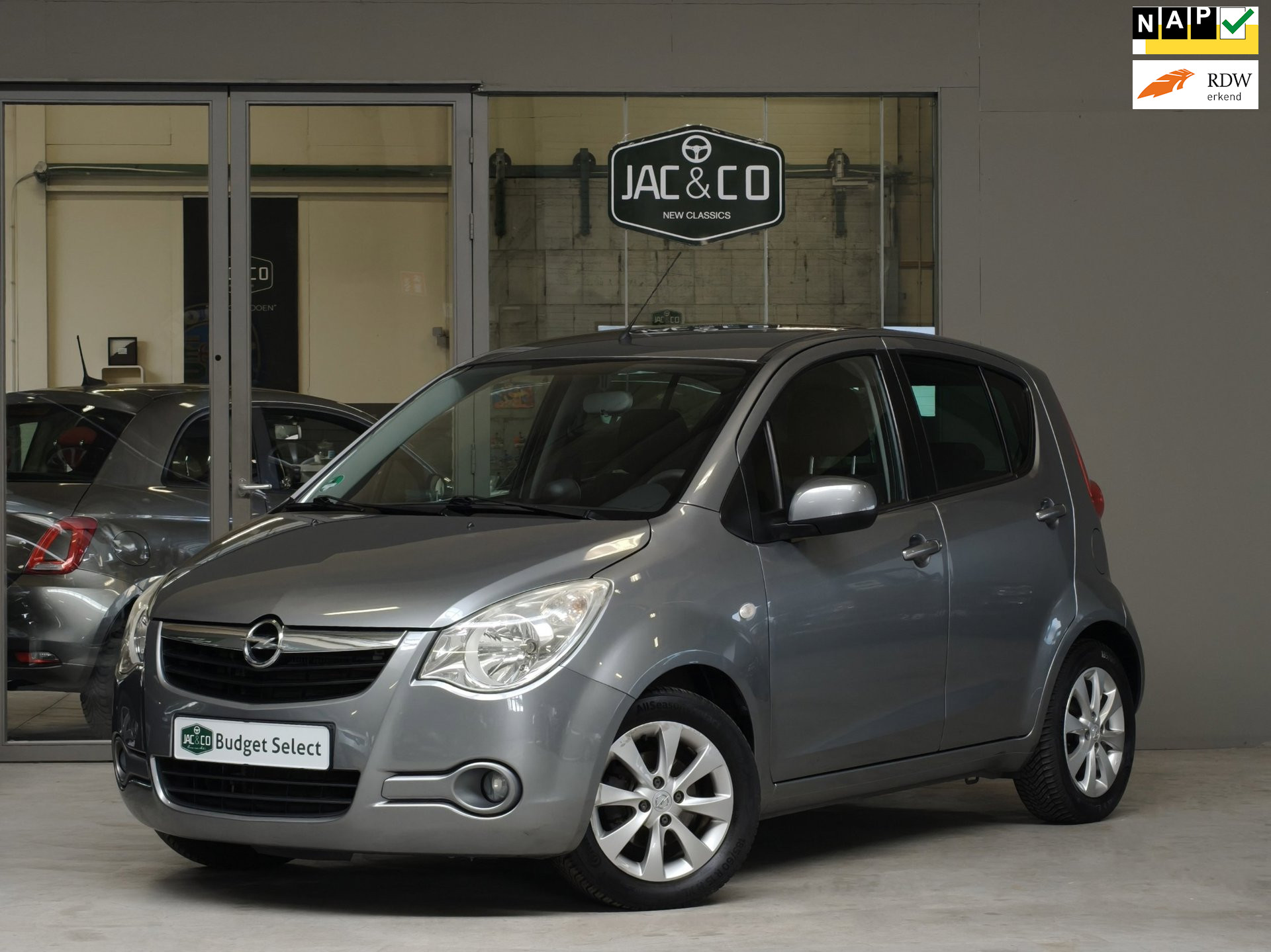 Opel Agila 1.0 Berlin Airco NAP 2013 - voorkant