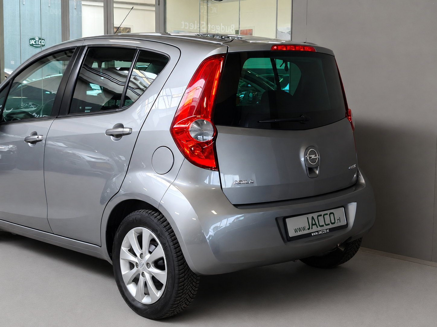 Foto van Opel Agila