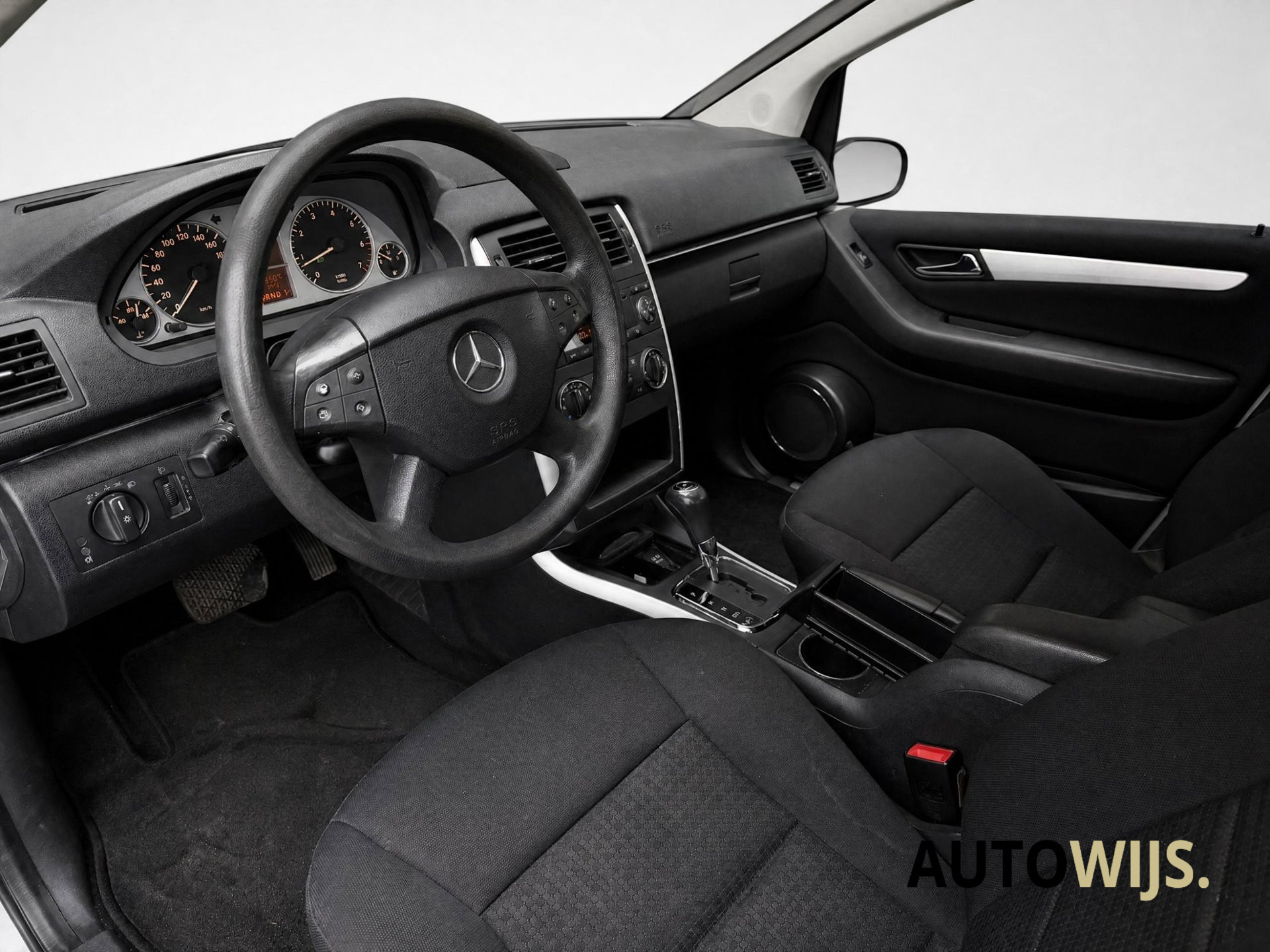 Foto van Mercedes-Benz B 200