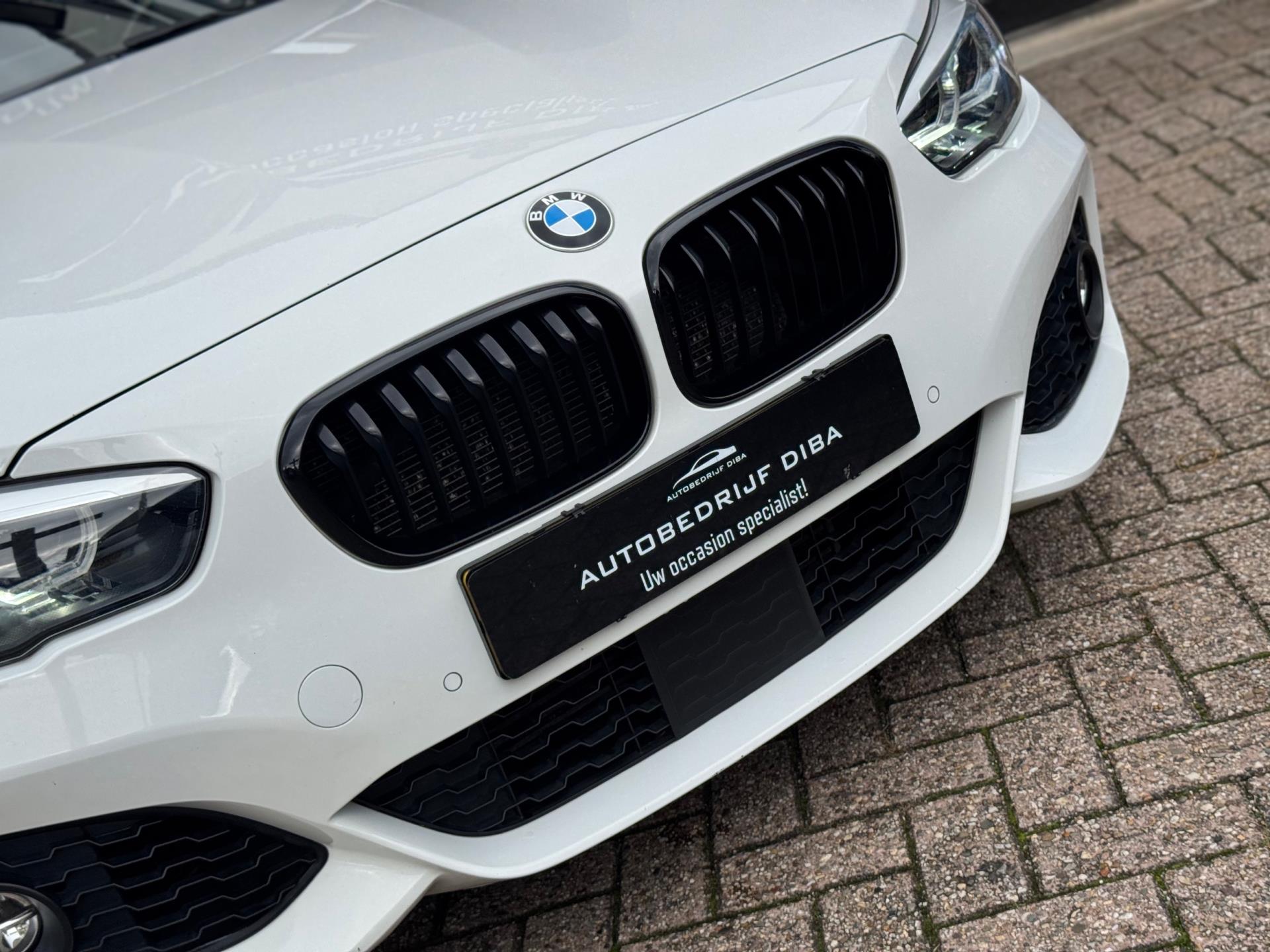 Foto van BMW 118i