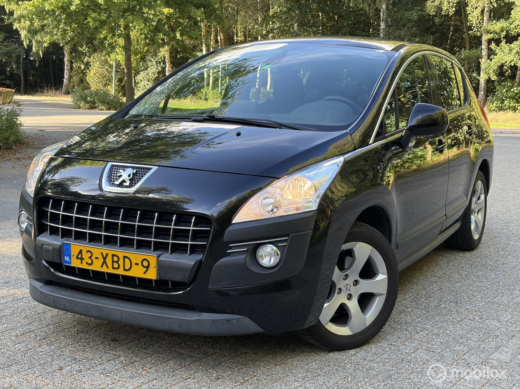 Peugeot 3008 1.6 THP Active 2012 - voorkant