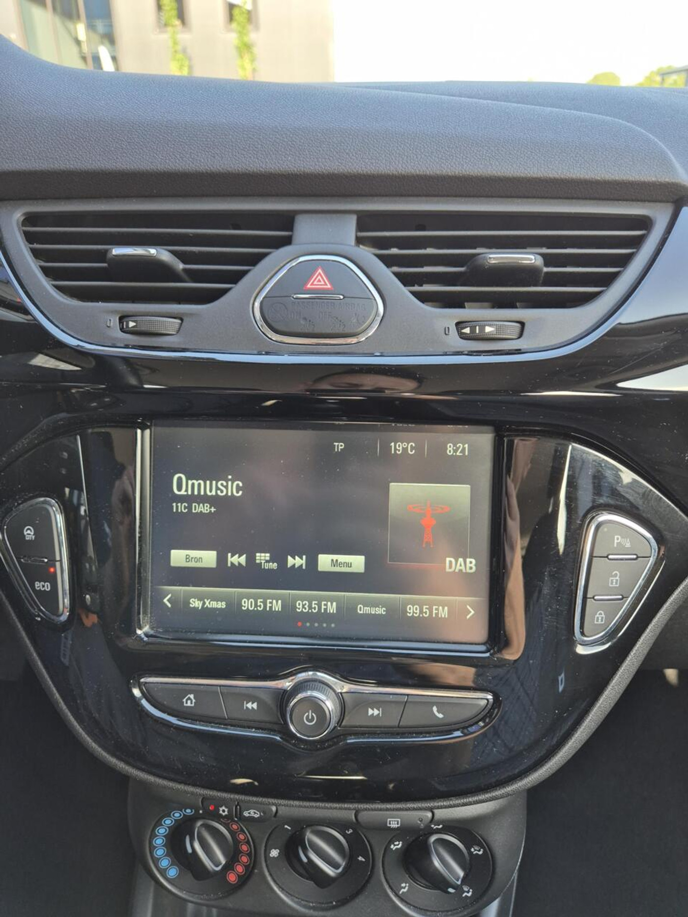 Foto van Opel Corsa-e