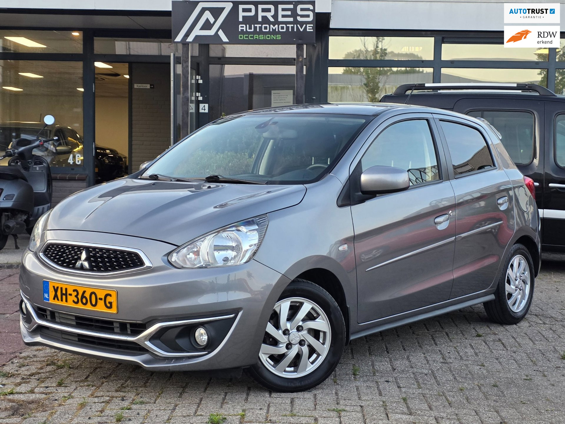 Mitsubishi Mitsubishi Space Star 1.2 Connect Pro |AIRCO|CRUISE|NAVI|LMV 2018 - voorkant
