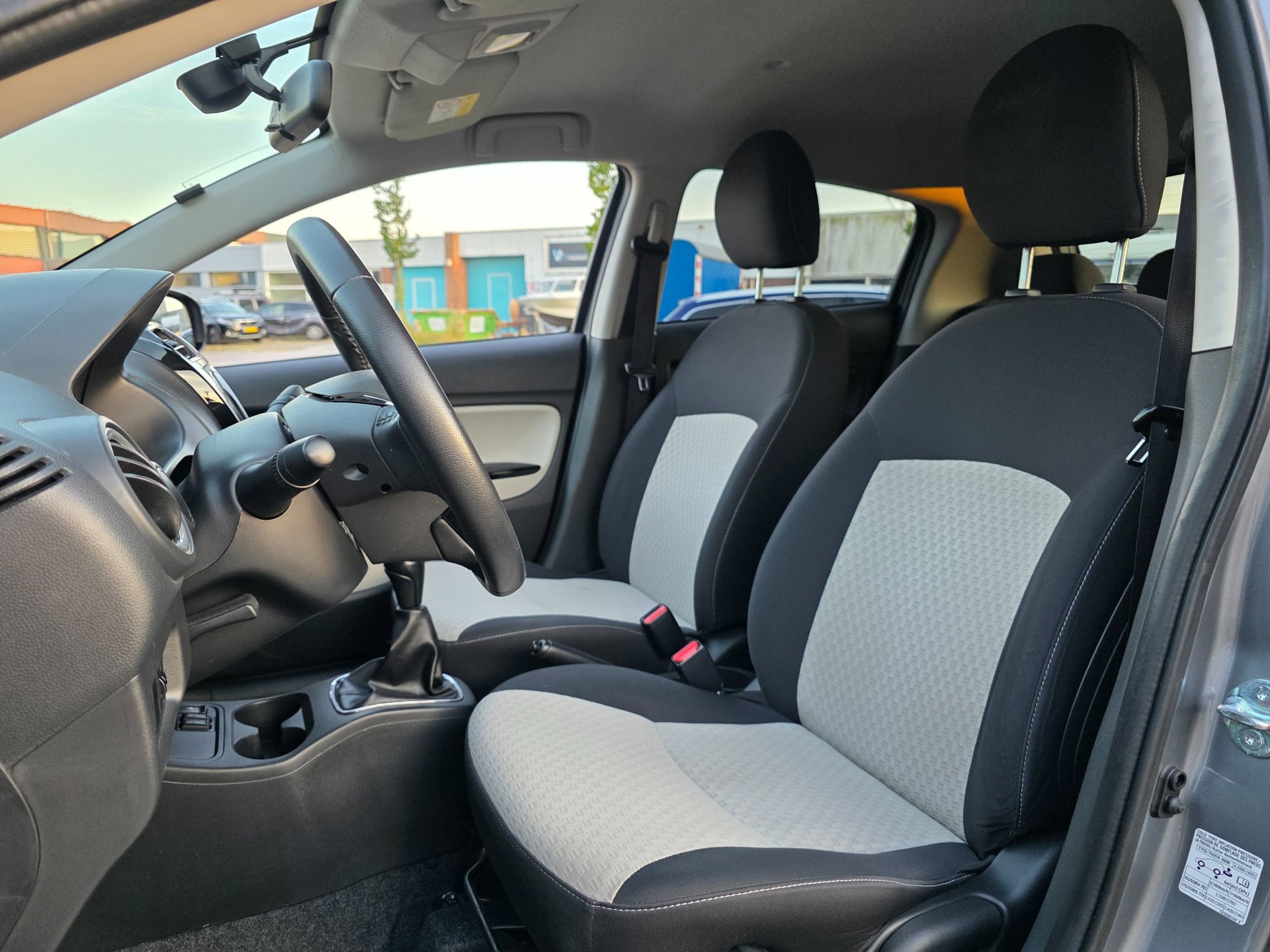 Foto van Mitsubishi Mitsubishi Space Star