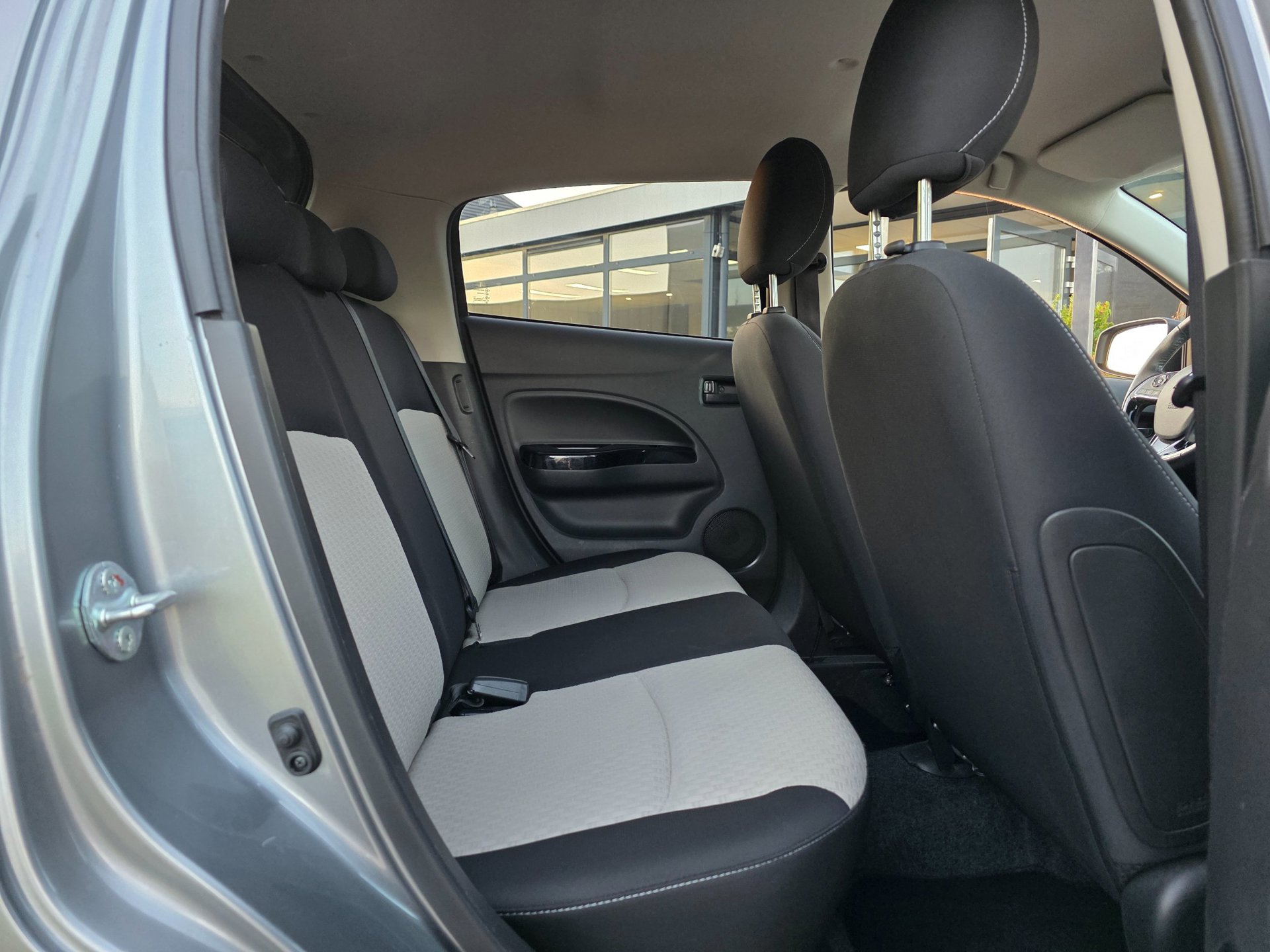 Foto van Mitsubishi Mitsubishi Space Star