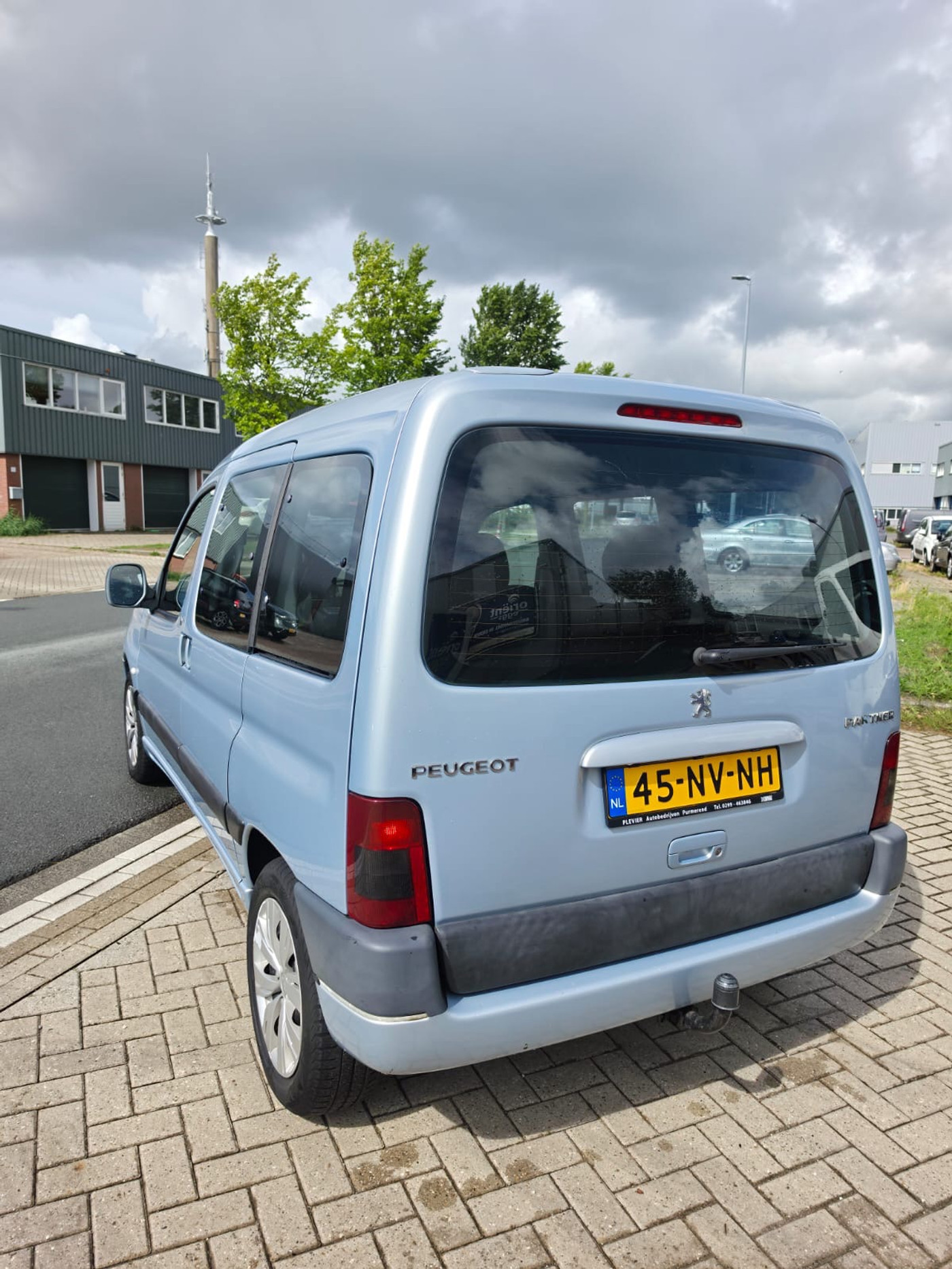 Foto van Peugeot Partner