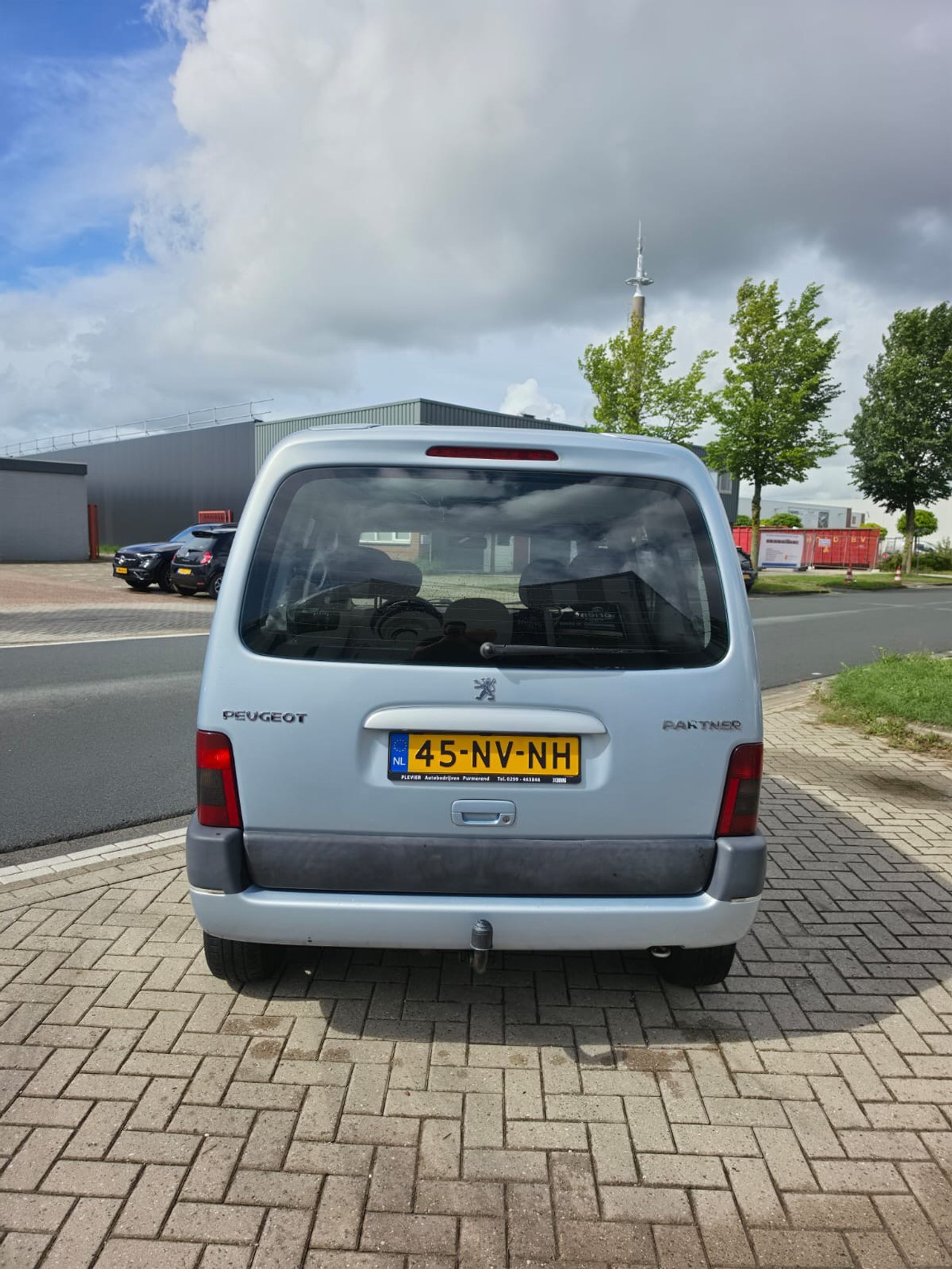 Foto van Peugeot Partner