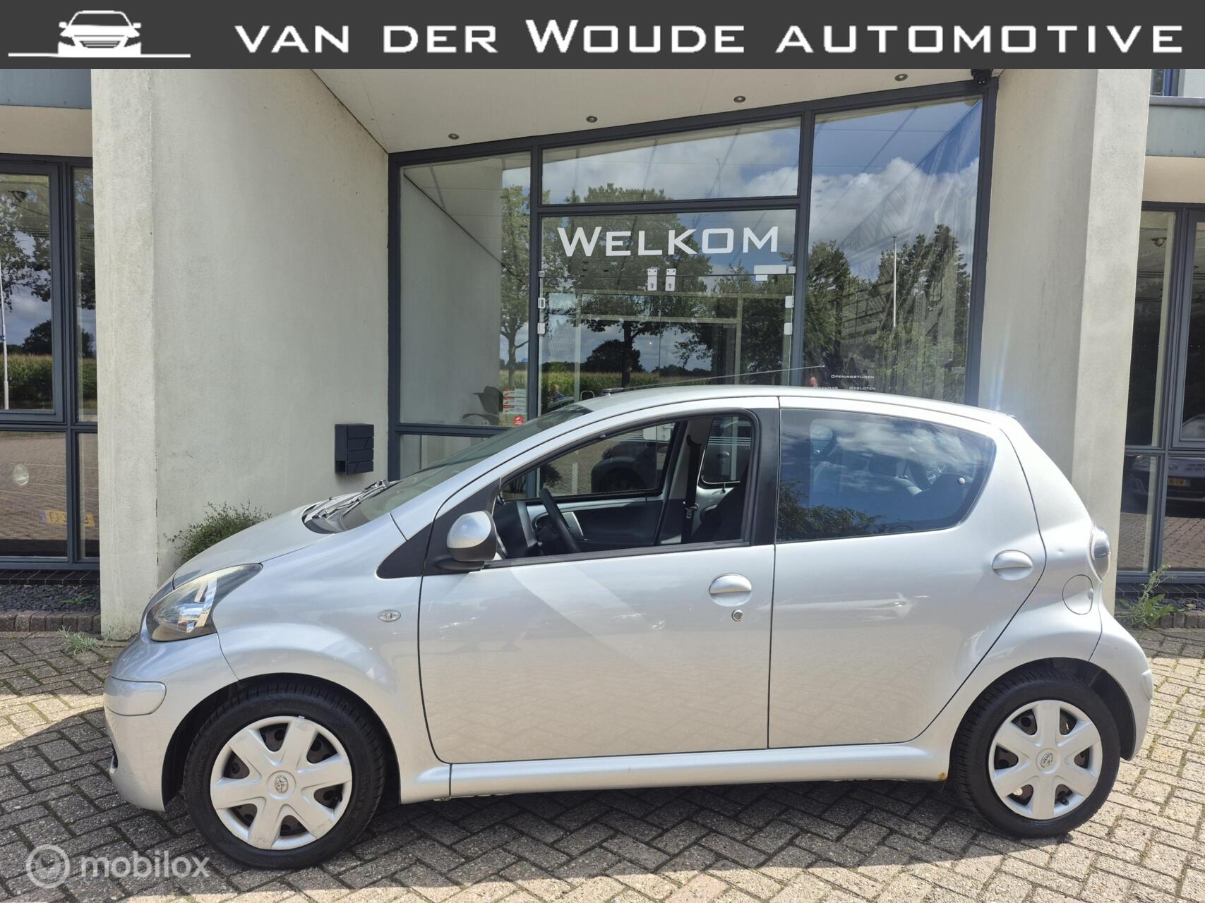 Toyota Toyota Aygo 1.0-12V Comfort '09 5DRS,|Airco|Elekt,pakket! 2009 - voorkant