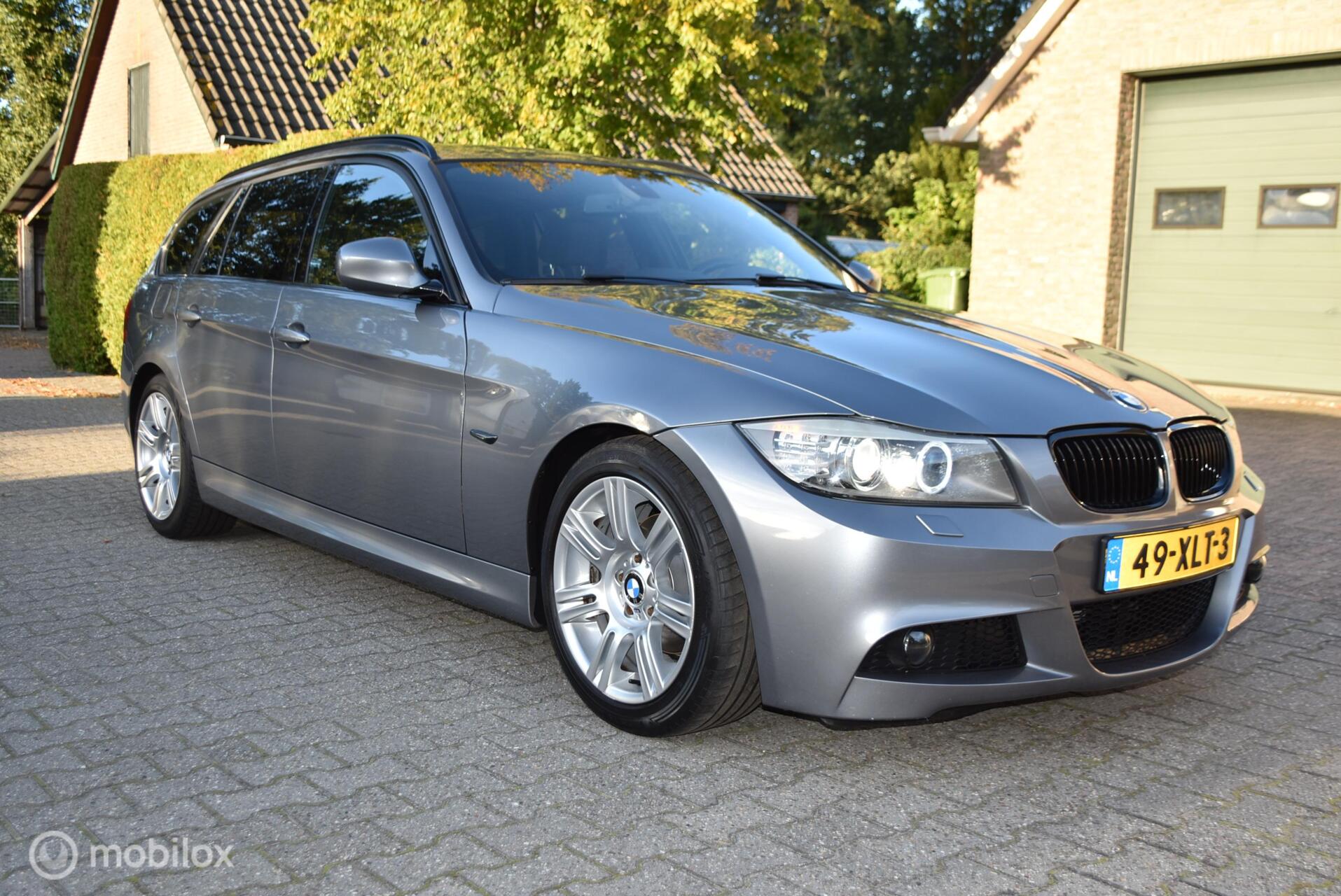 BMW 3er Reihe 318i Corporate Lease M Sport Edition 2012 - voorkant