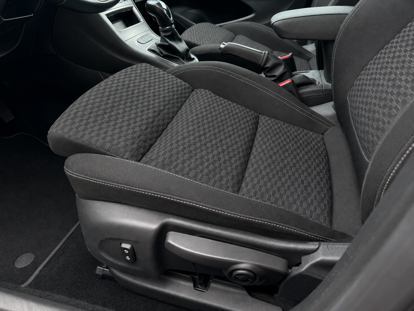 Foto van Opel Astra Sports Tourer