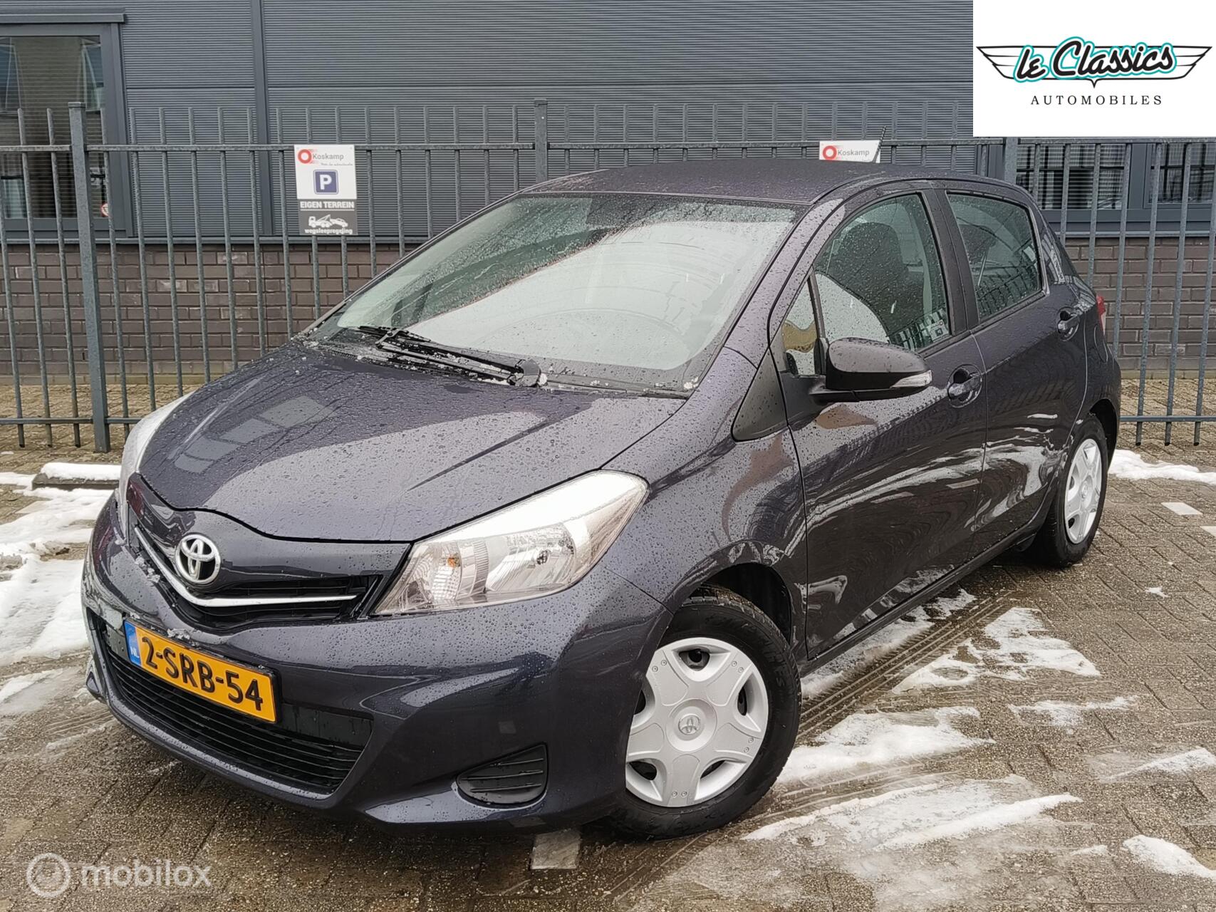 Toyota Toyota Yaris 1.0 VVT-i Now | 2013 | airco | camera | carplay 2013 - voorkant