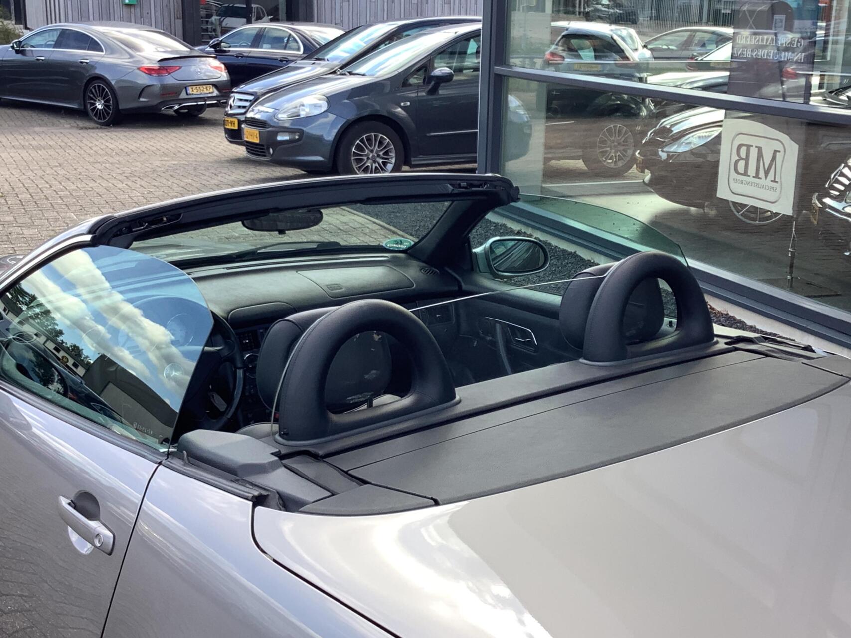 Foto van Mercedes-Benz SLK 200 Kompressor