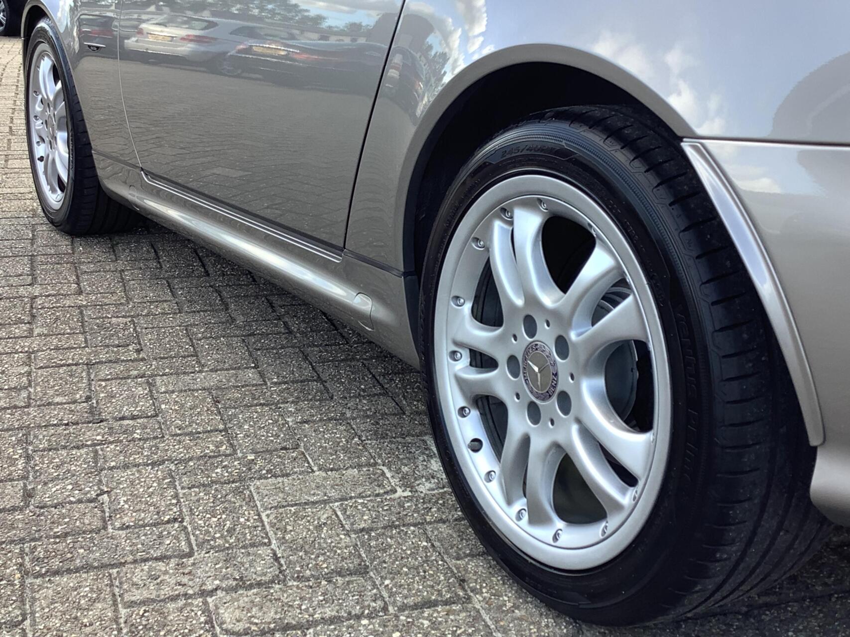 Foto van Mercedes-Benz SLK 200 Kompressor