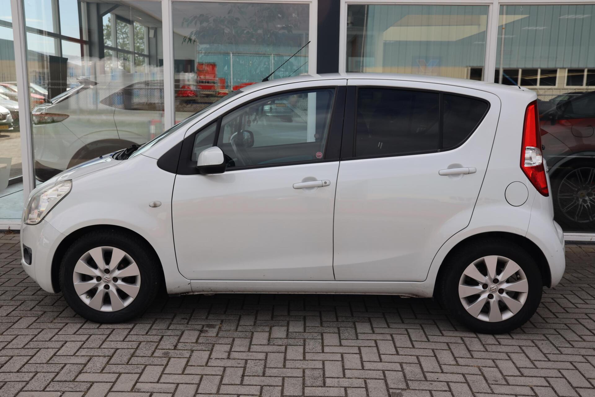 Foto van Suzuki Splash